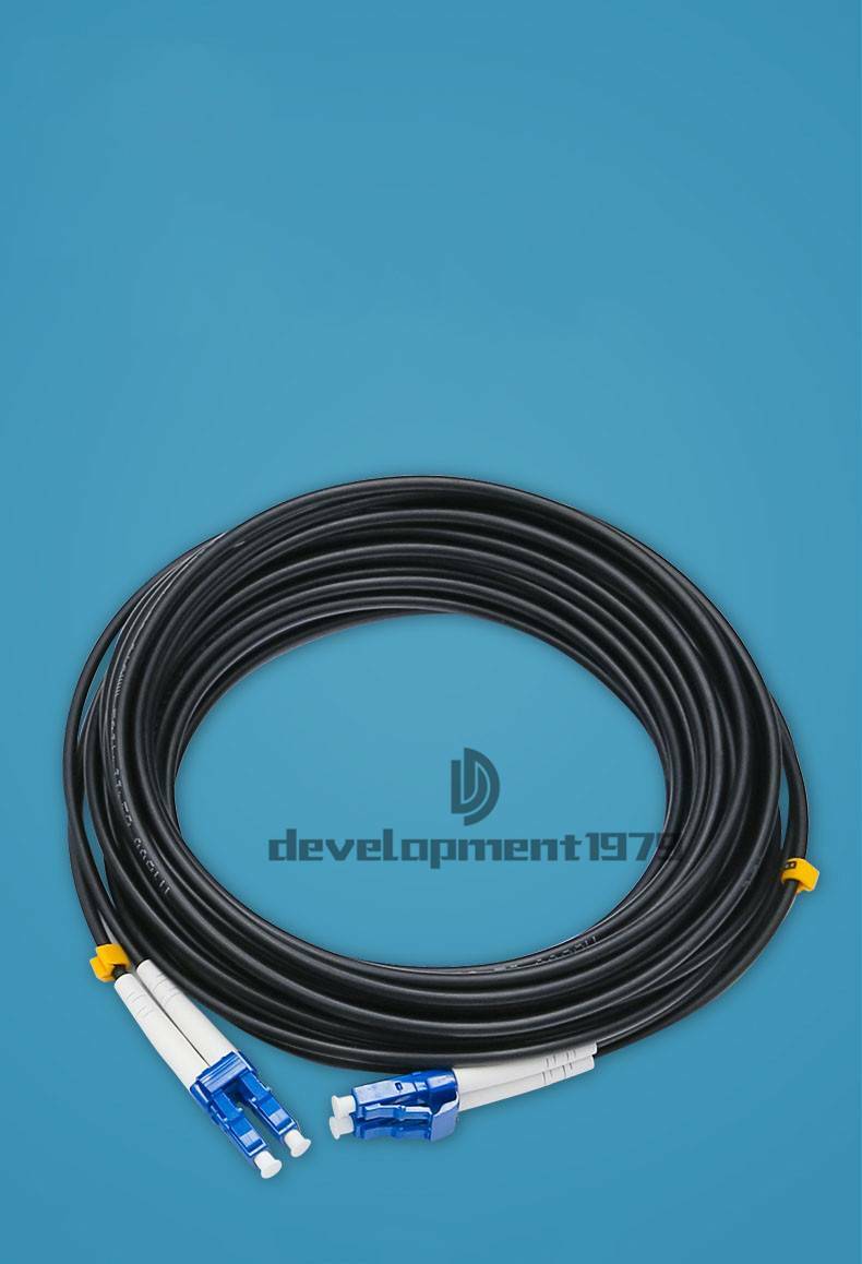 Black Armored Fiber Cable LC-LC UPC SM 9/125 Duplex Fiber Optic Patch Cord 150M