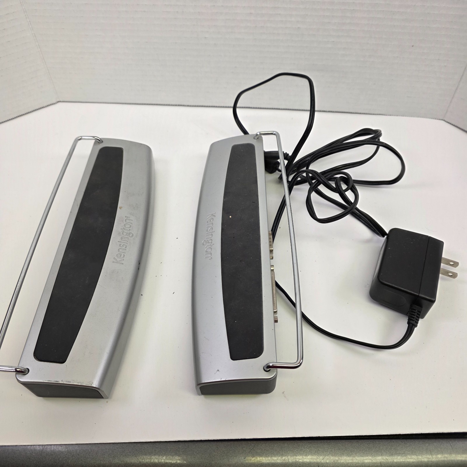 Lot of 2 Kensington Notebook Expansion Dock - K33239 Port Replicator