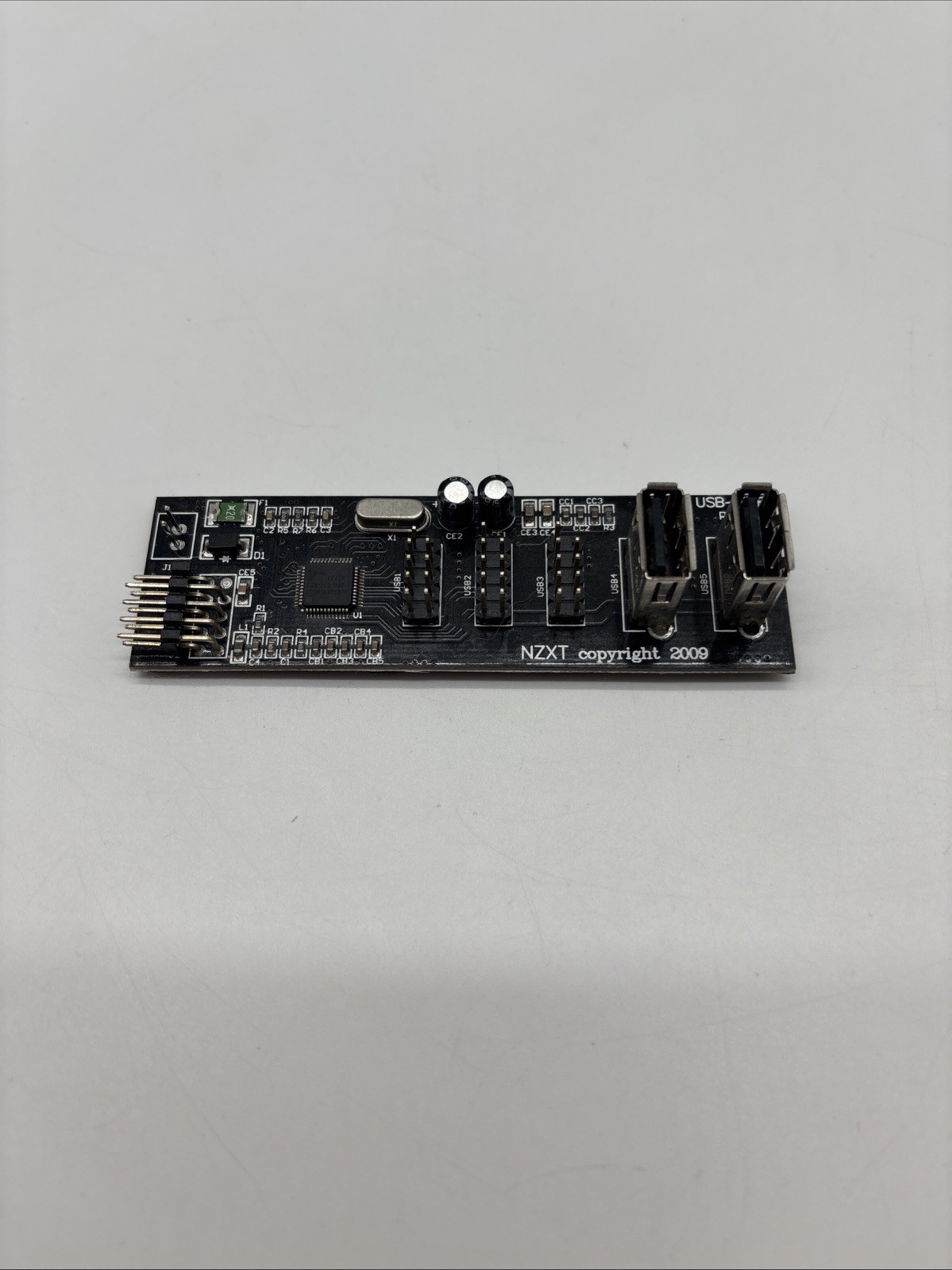 NZXT Internal USB Expansion Board IU01