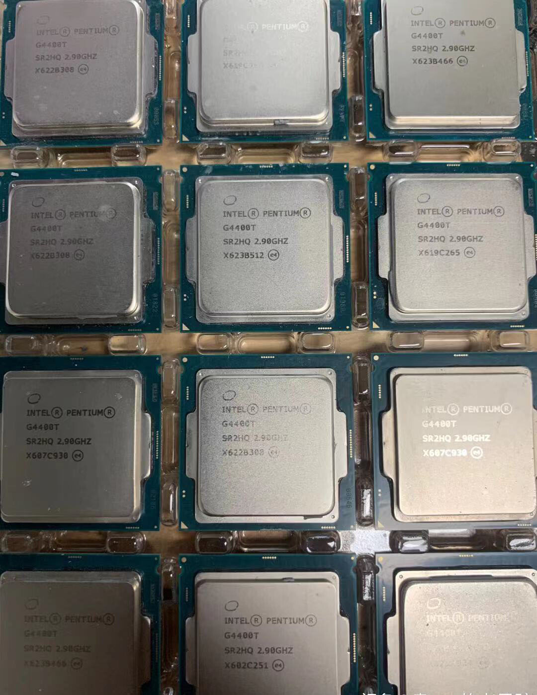 Intel Pentium g4400t CPU processor sr2hq 2.90ghz 2 cores 2 threads lga1151-