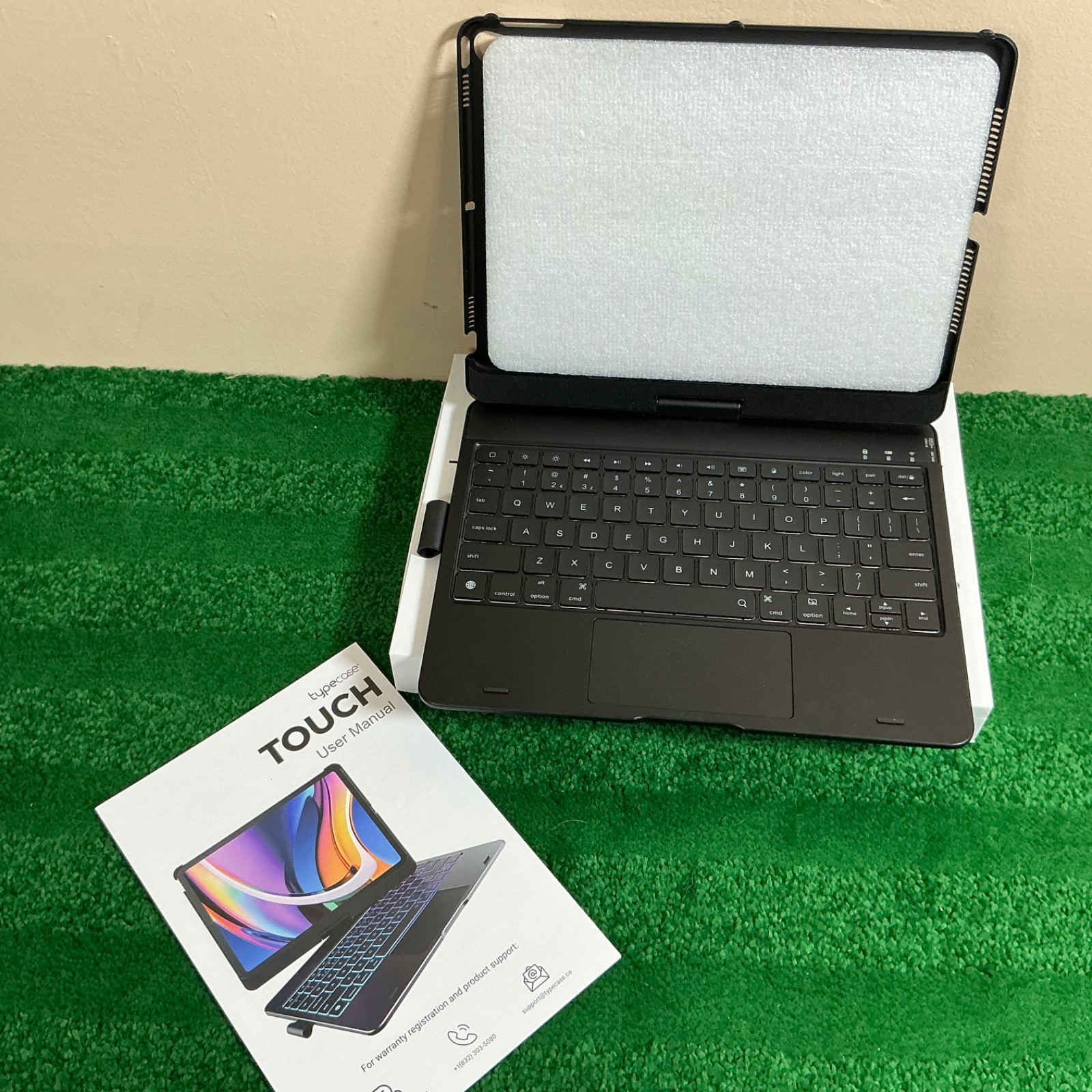 Typecase Touch Wireless Keyboard Case kB201-102 typecase Touch for iPad