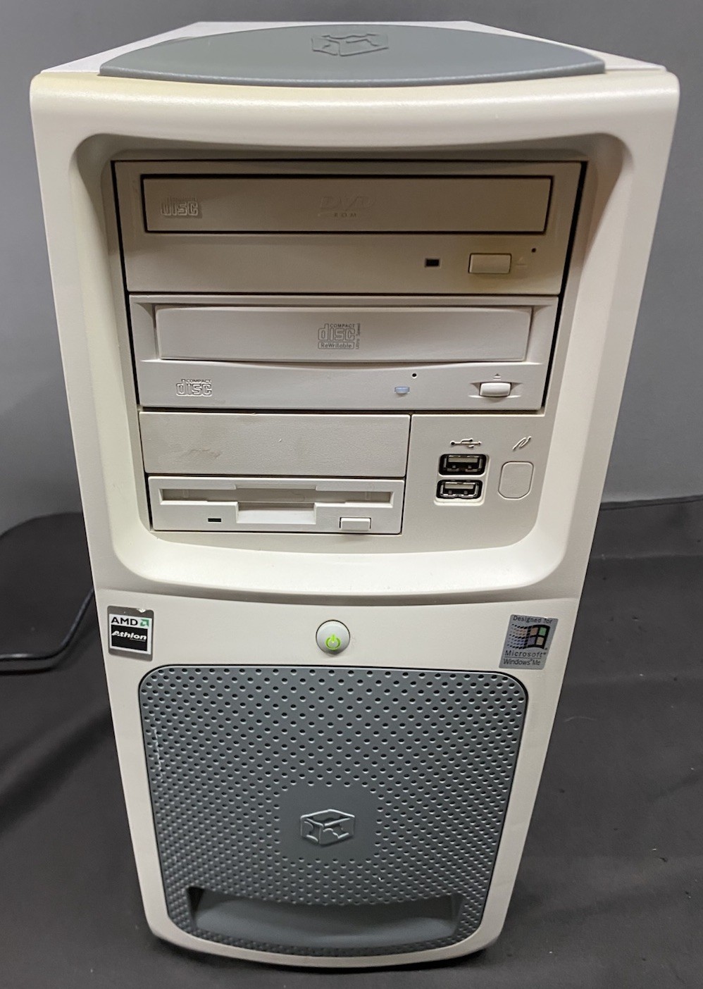 Gateway ATXSTF OXN  Select 1300 Desktop Computer Powers On Untested As Is