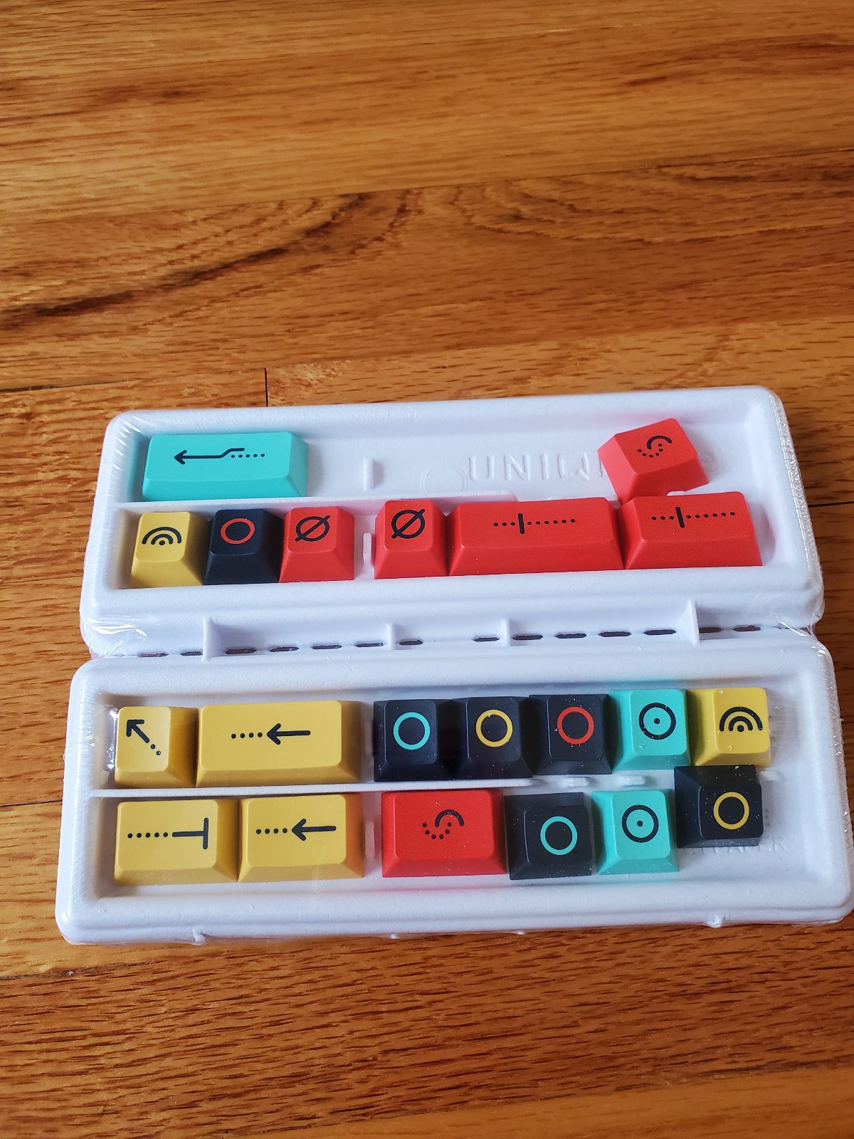 GMK Metropolis R2 GB Signs Keycaps