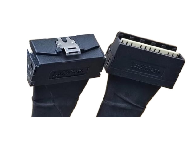 SlimSAS LP SFF-8654 8i Straight to Right Angle PCIe 4.0 Adapter Cable