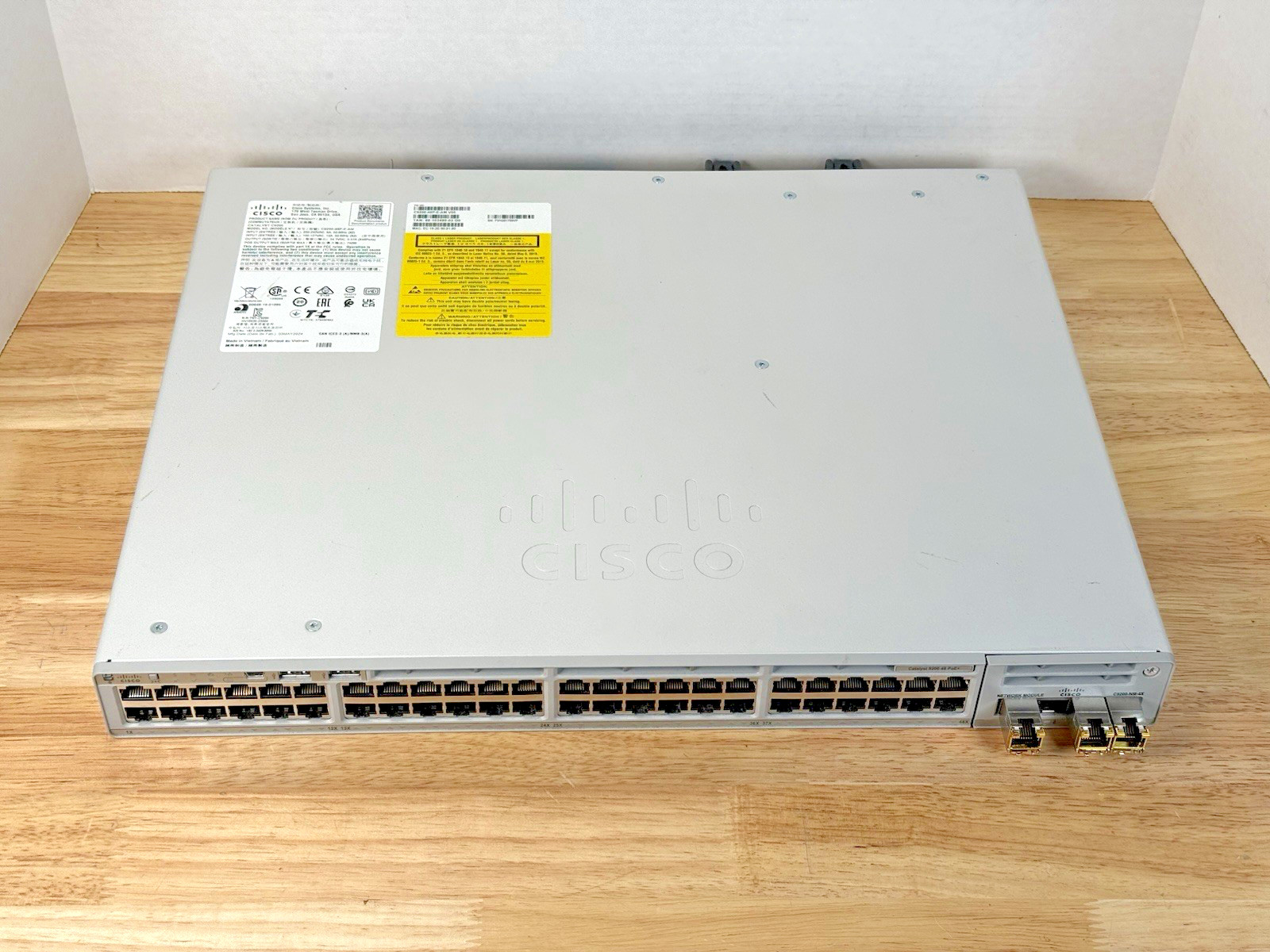 Cisco C9200-48P-E V03 48 Port PoE+ Network Switch and C9200-NM-4X