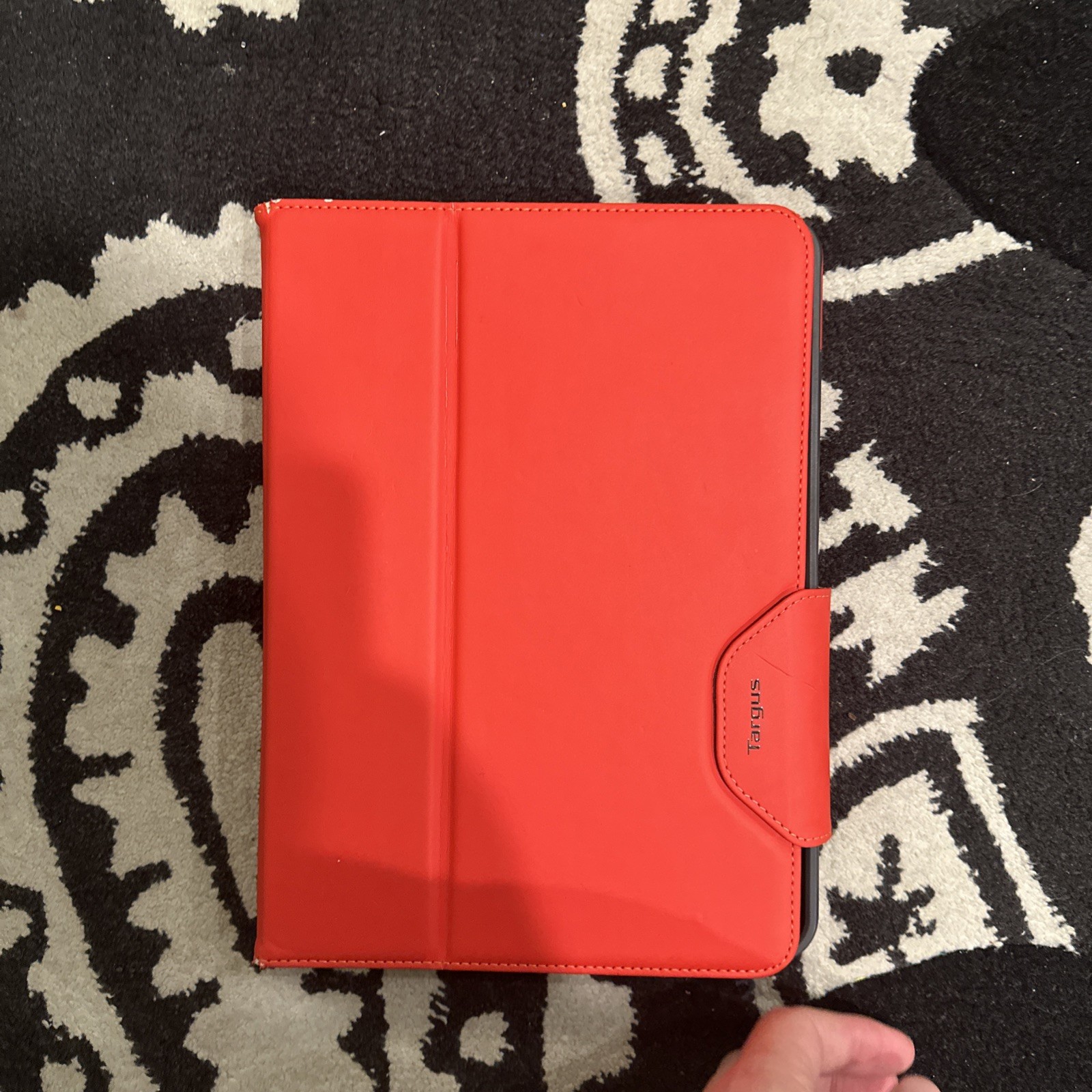 Targus iPad Pro Case VersaVu Apple Premium 360° Rotating Case 11 Inch Red