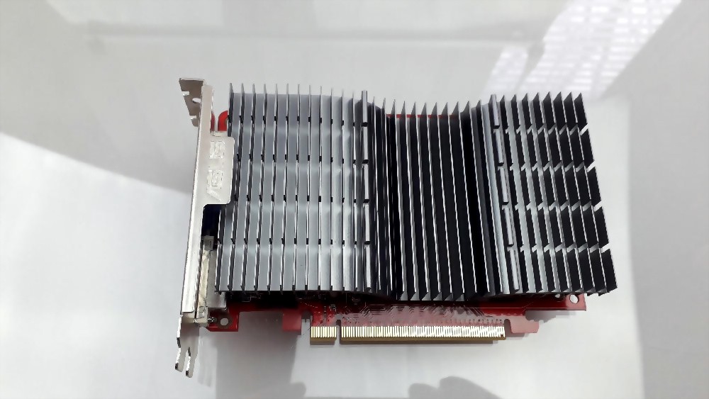 1GB Asus AMD ATI Radeon HD 5570 Passive PCI-E 2.1 x16 GDDR2 HDMI DVI Graphics Card