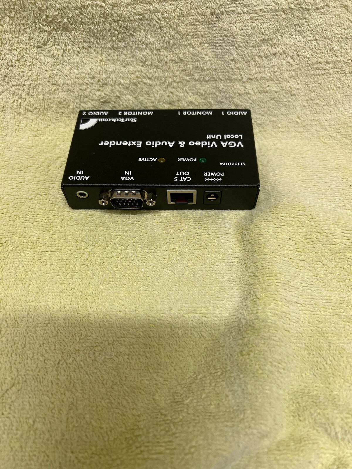 StarTech ST122UTPA/C5F6E1D637 VGA Video and Audio Mini Extender