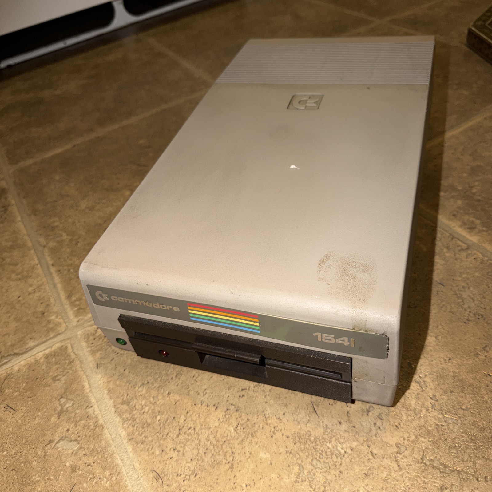 Commodore VIC-1541 Floppy Disk Drive C64 Untested.  Made In Japan