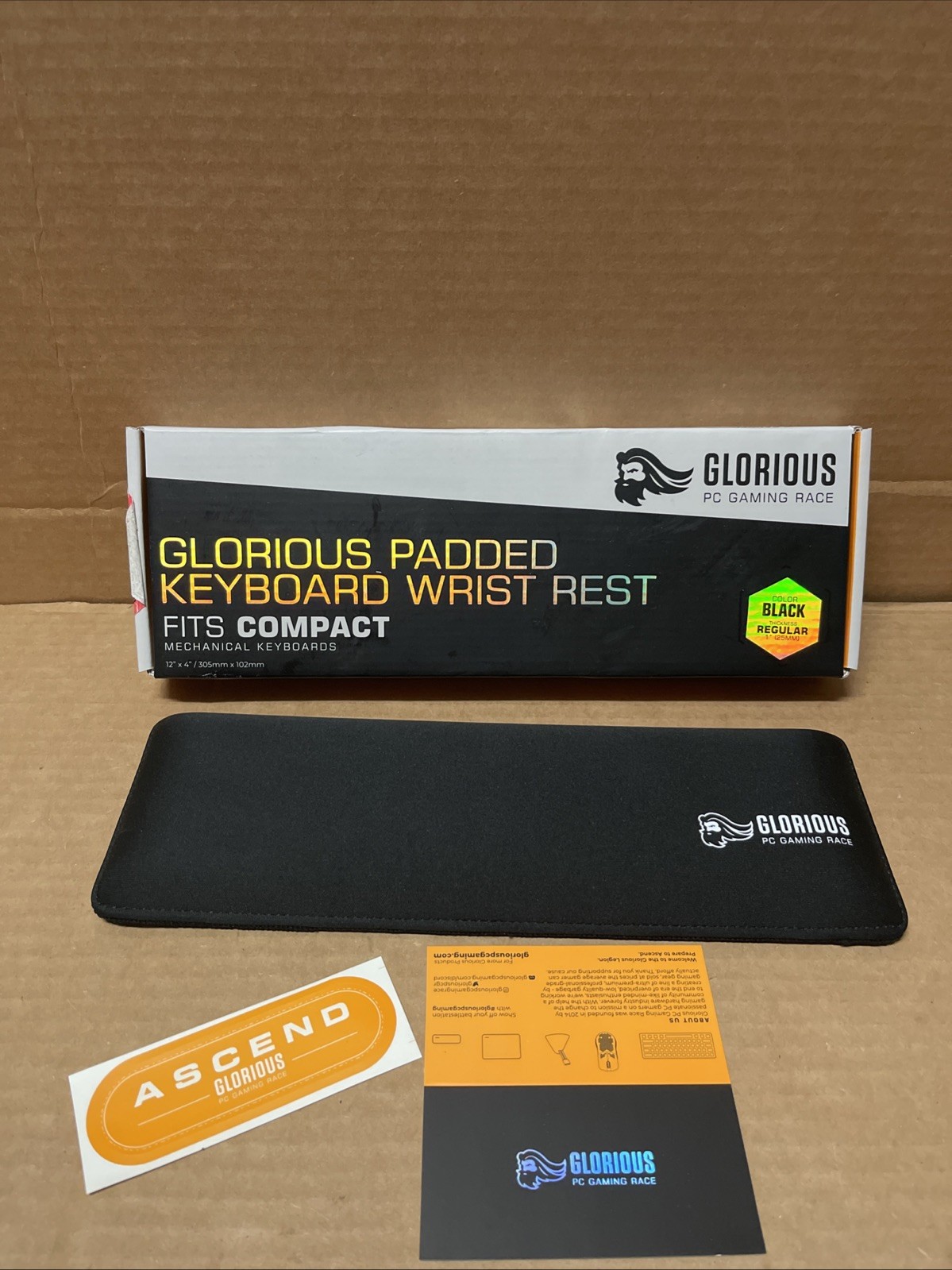 Glorious Wrist Pad/Rest - Compact Black Mechanical Keyboards Stitched Edges