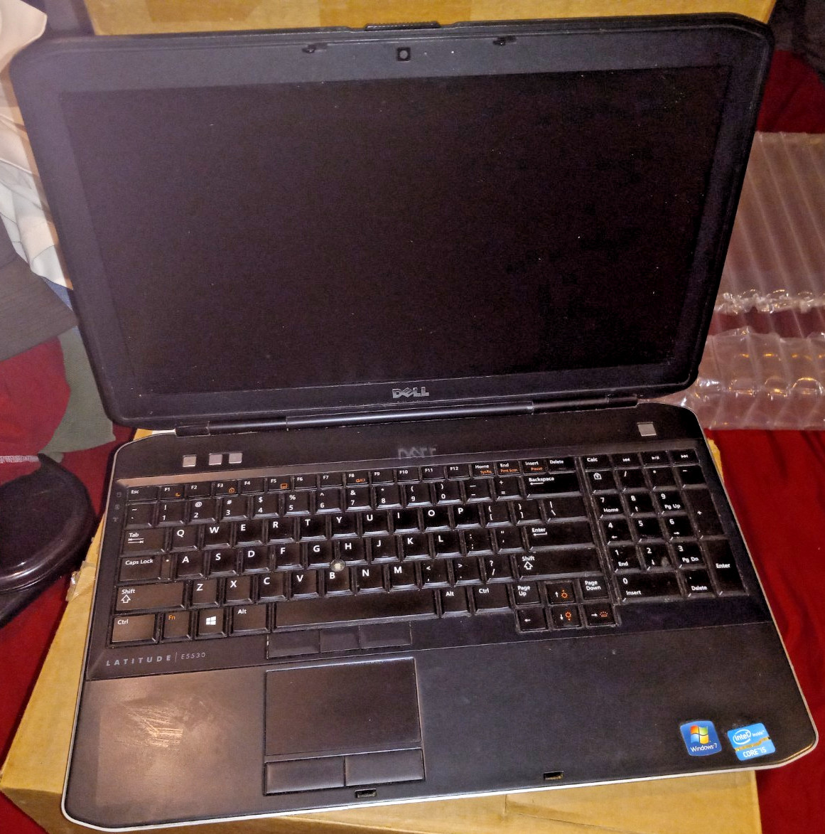 DELL LATITUDE E5530 - FOR PARTS - NO RAM  READ DESCRIPTION