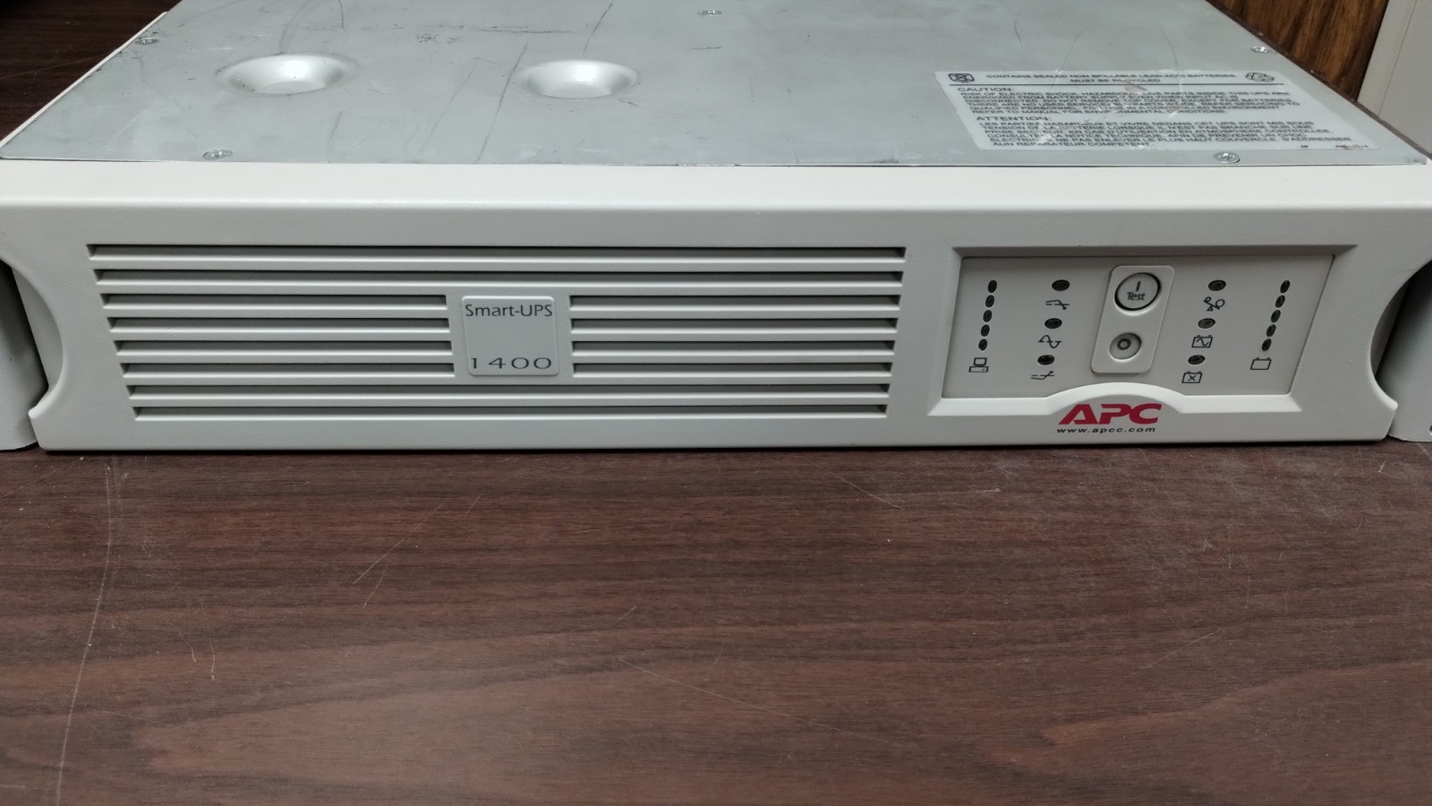 APC Smart-UPS 1400 Rackmount SUA1400RM2U 120V 950W UPS w/ AP9617 Network Card