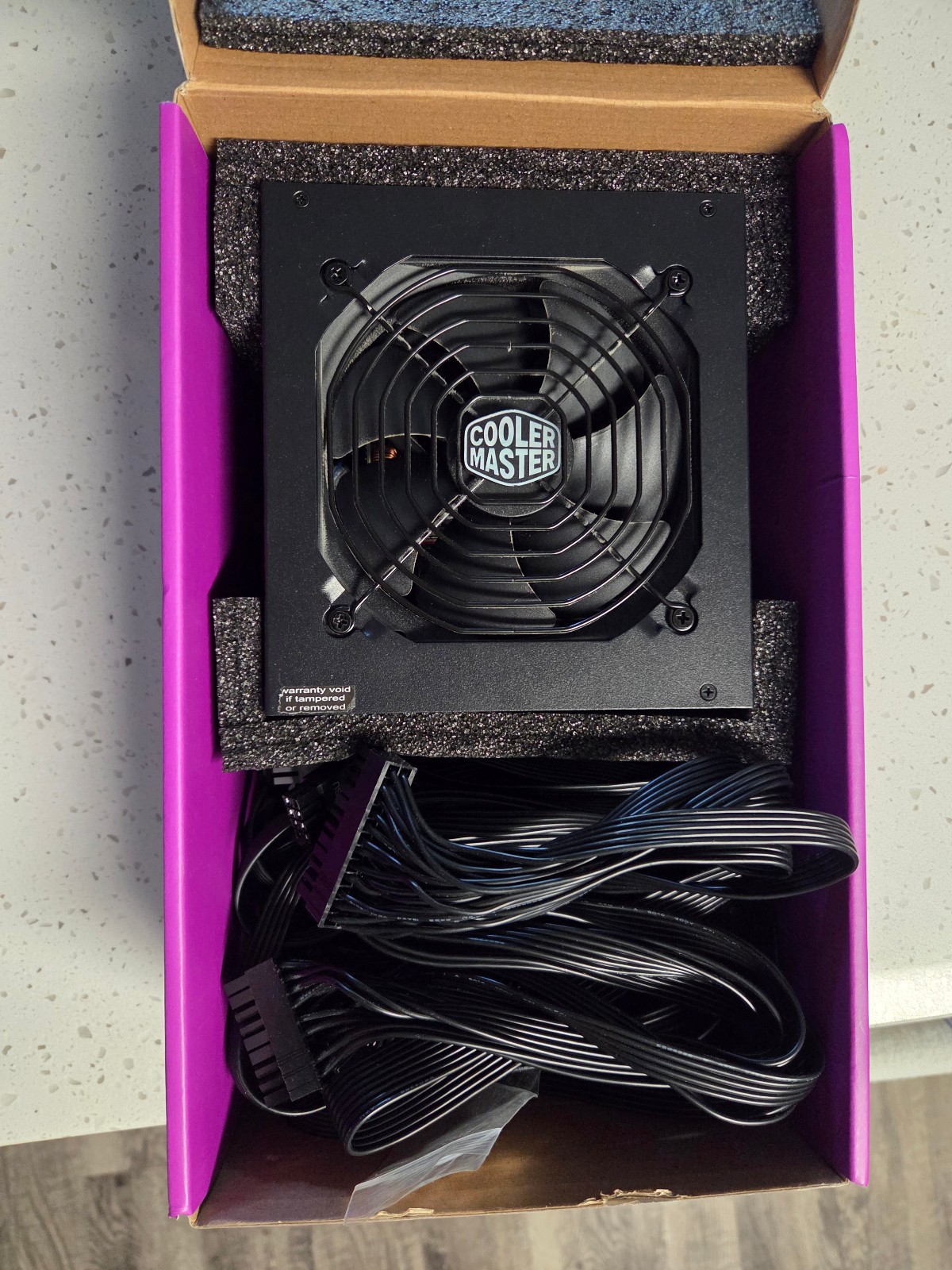 Cooler Master MWE 850 V2 850W 80 Plus Gold Power Supply (US Plug)