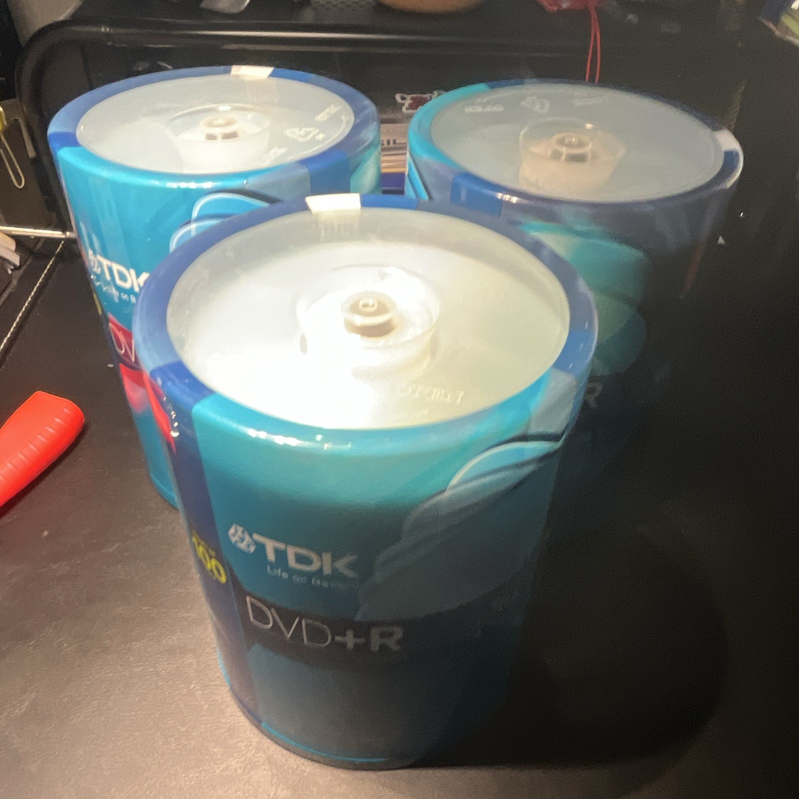 TDK DVD+R 4.7GB 16x Recordable Discs 100 Pack Spindle R47DCB100