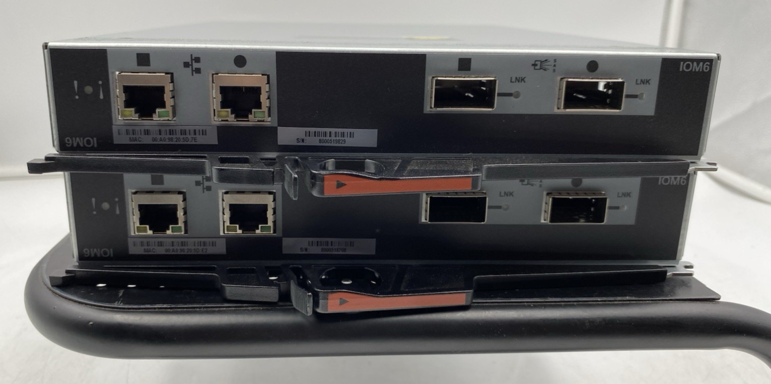 LOT OF 2 NETAPP 111-00690+A3 SAS Controller Module