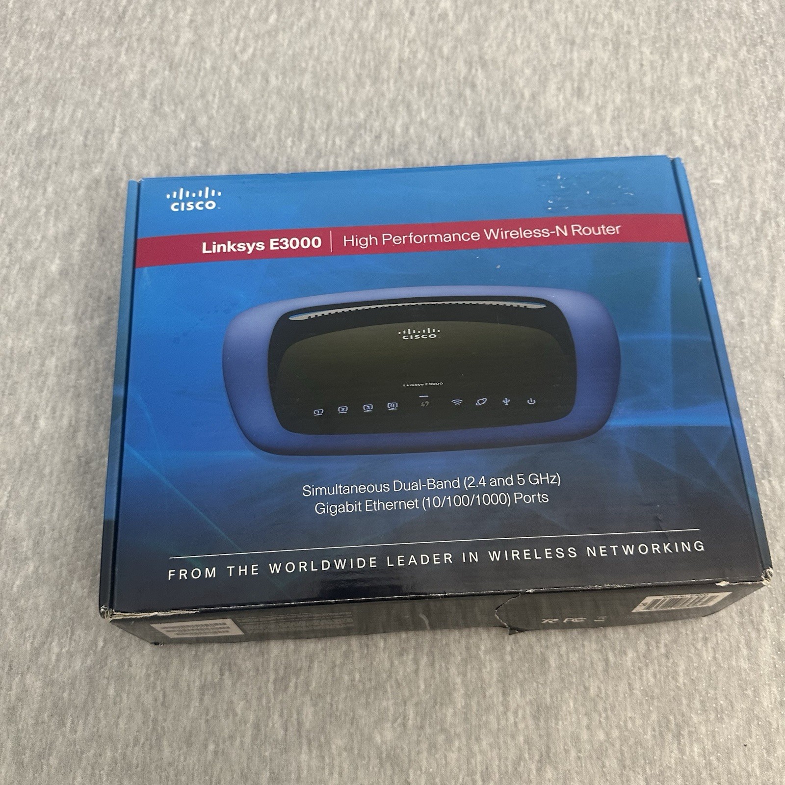 Linksys E3000 Wireless-N Gigabit Simultaneous Dual Band wireless NAS USB DD-WRT