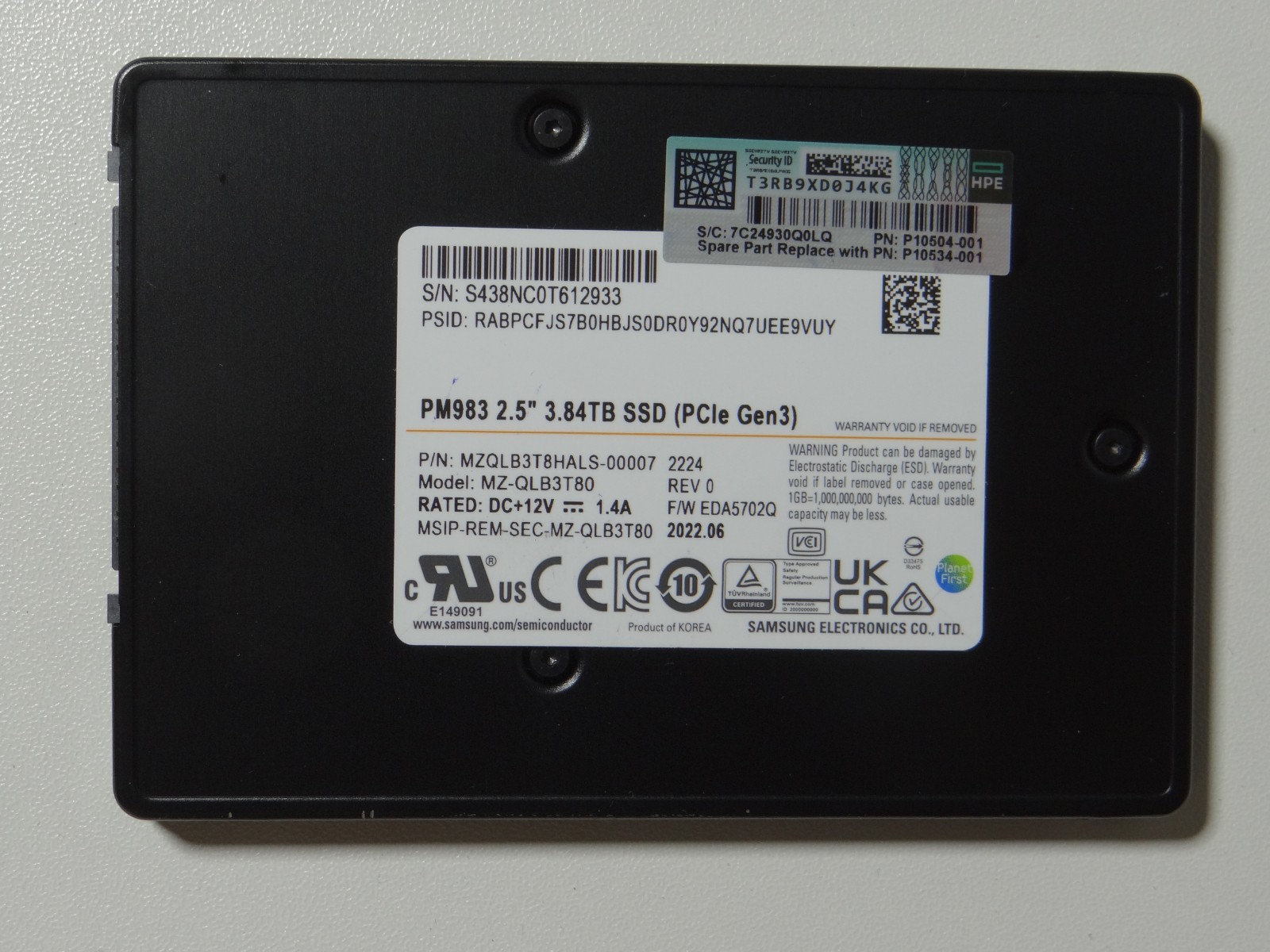 LOT 4- HP HPE  P10534-001 MZ-QLB3T80 PM983 3.84TB PCIe Gen3 NVMe U.2 Samsung SSD
