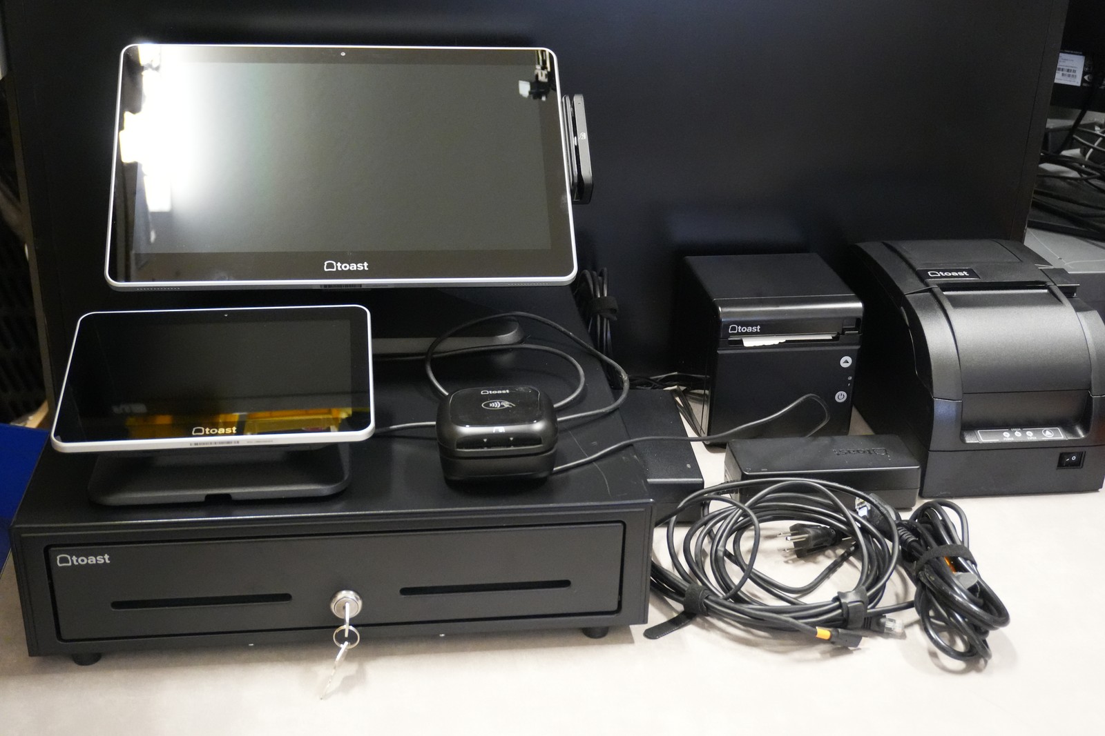 Toast POS 6-Piece Restaurant Kit Flex CFD Drawer Printers Card Reader Used