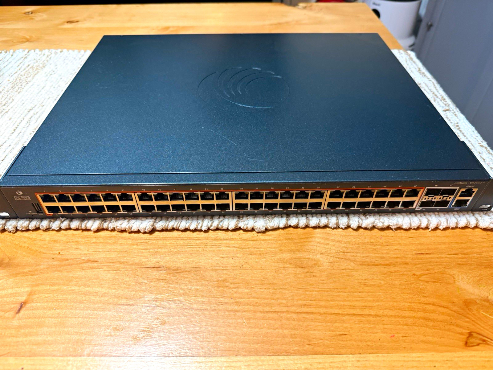 Cambium Networks cnMatrix EX2052-P 48-Port Gigabit PoE 4x SFP+ Managed