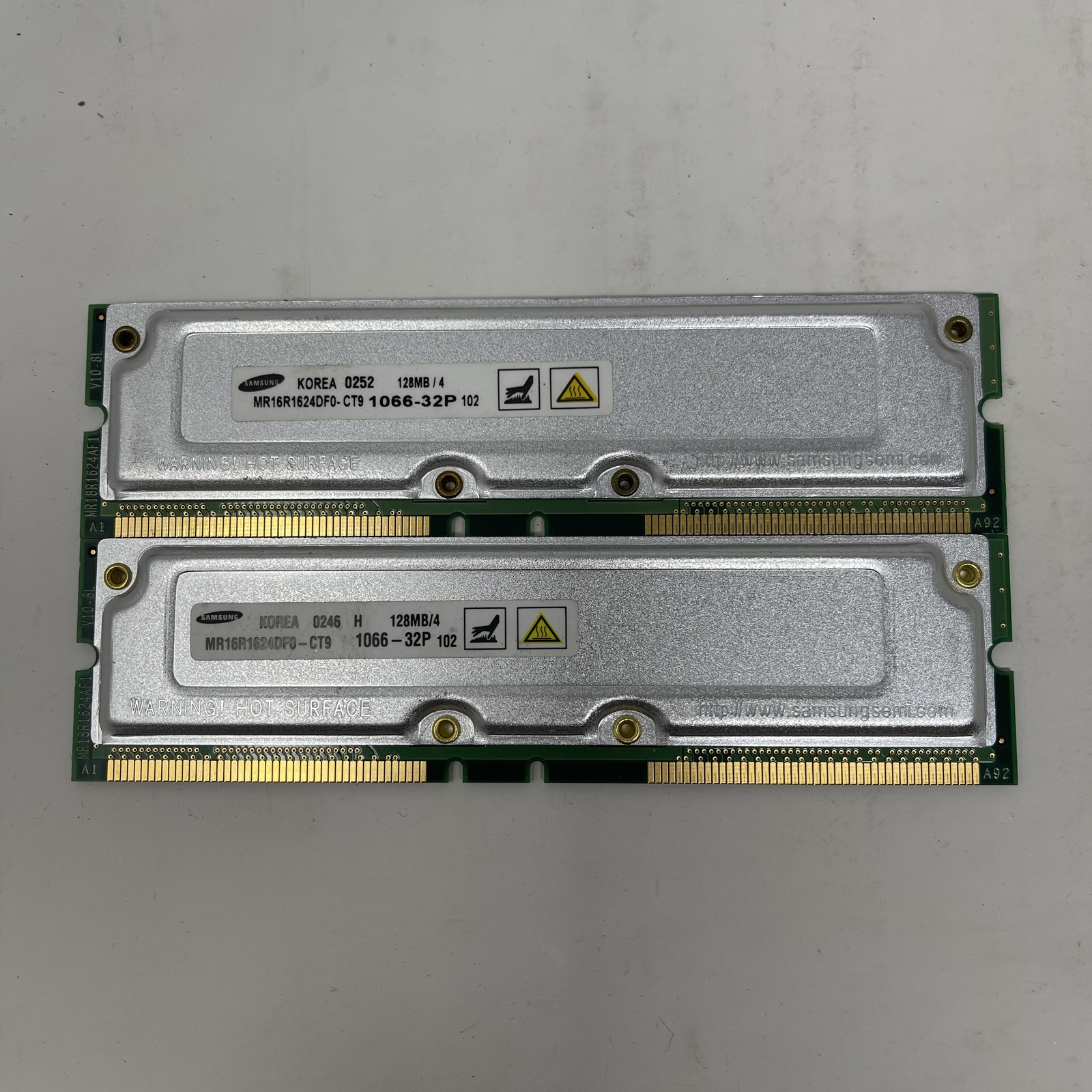 Samsung 256MB (2x128MB) PC1066 RDRAM RIMM Memory MR18R1624DF0-CT9 184-Pin *READ*