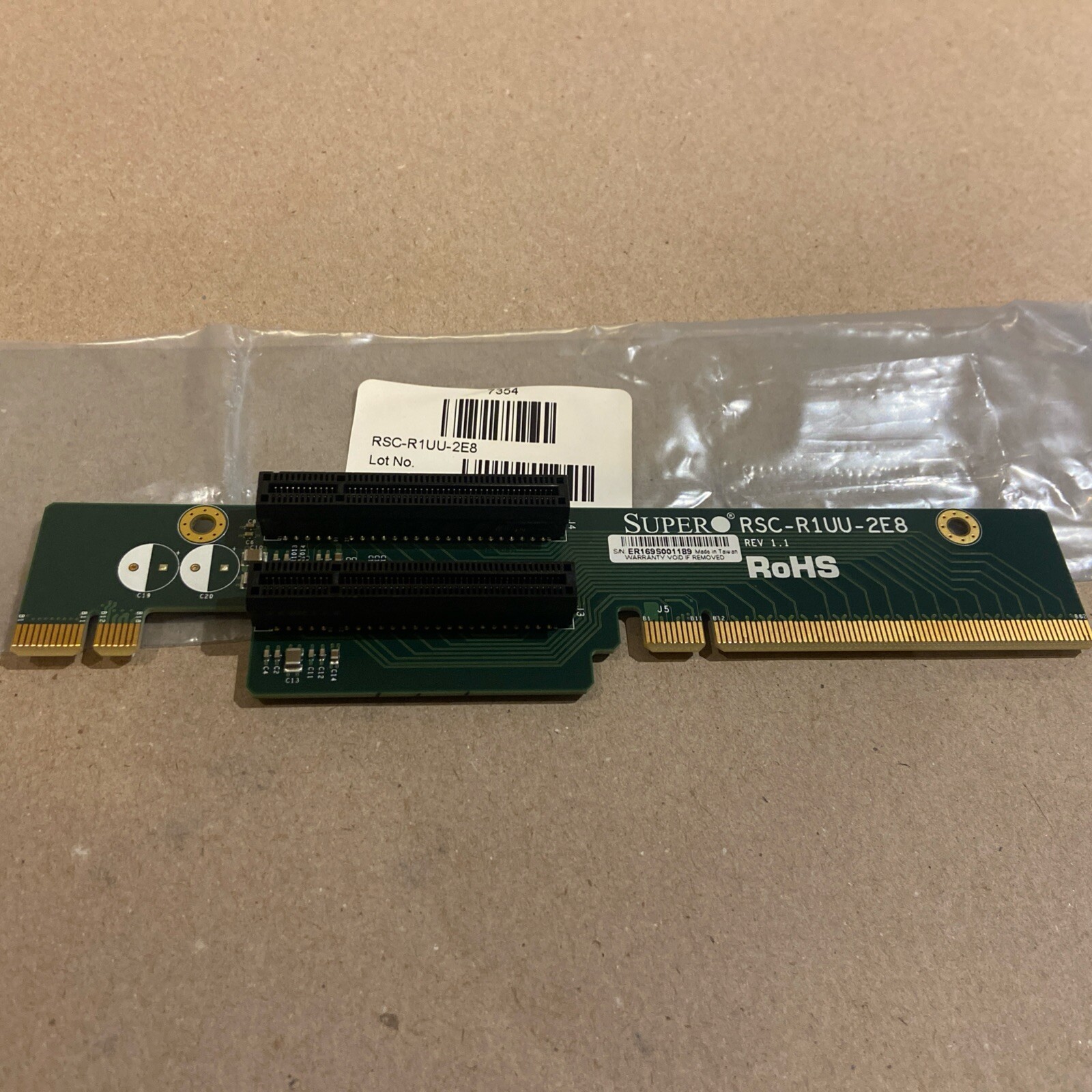 Supermicro 1U 2-Slot PCI-Express x8 Riser Card RSC-R1UU-2E8 (T5)