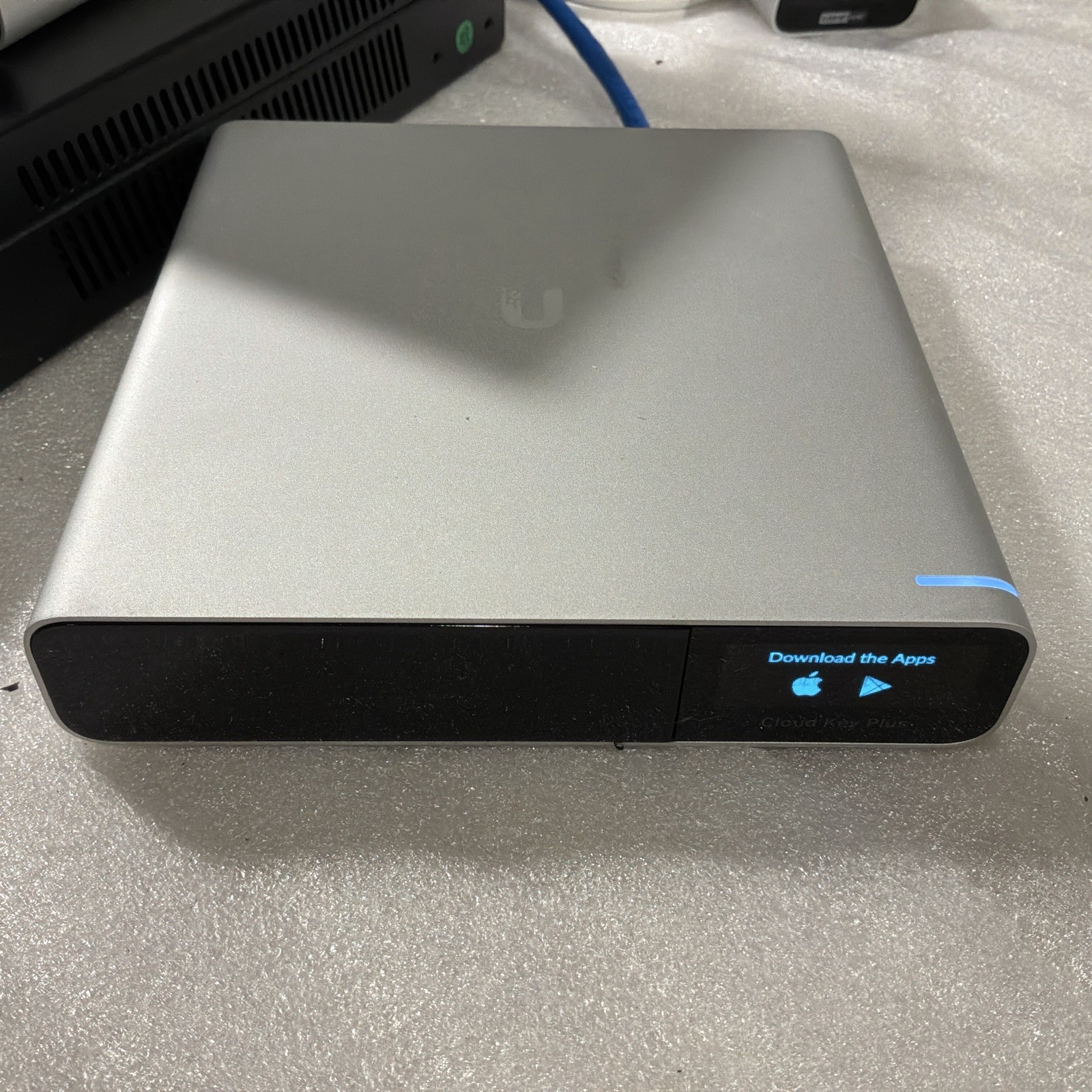 Ubiquiti Cloud Key Plus UniFi Controller 1TB HDD