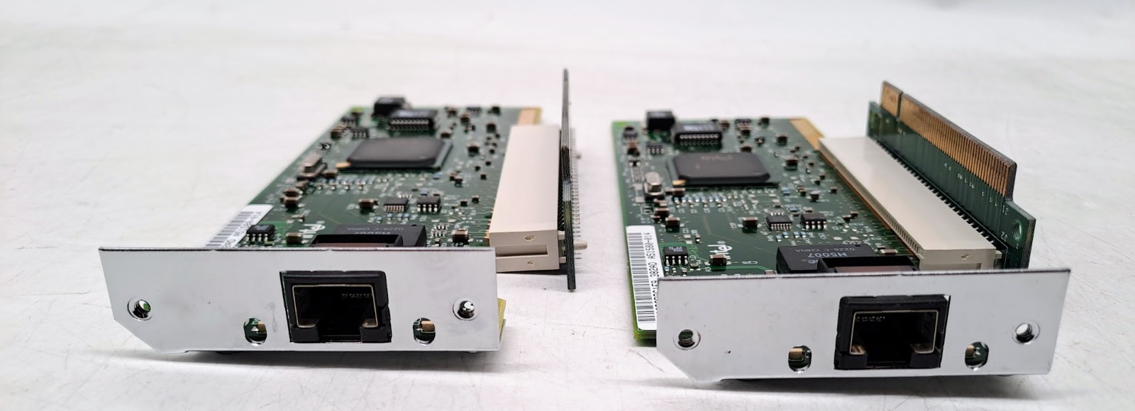 Lot of 2 Intel PRO/1000 XT Server Adapter A51580-014 W/ Extension PCI Riser