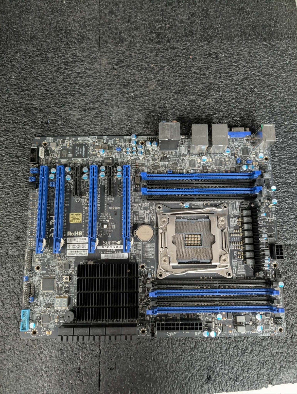 Supermicro X10SRA-F Intel LG2011-3 ATX Server/Workstation Motherboard