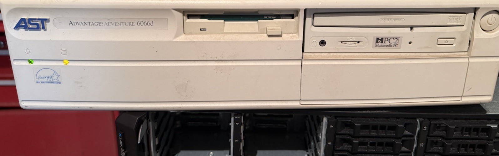 Vintage AST Advantage Adventure 6066d Desktop PC Boots to BIOS 1994