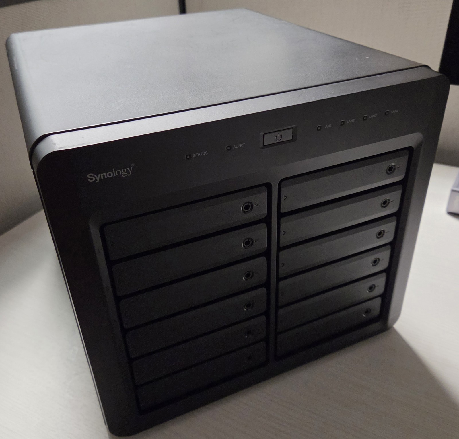 Synology DiskStation DS3615xs 12-Bay Enterprise NAS Mini Server w/ Fiber