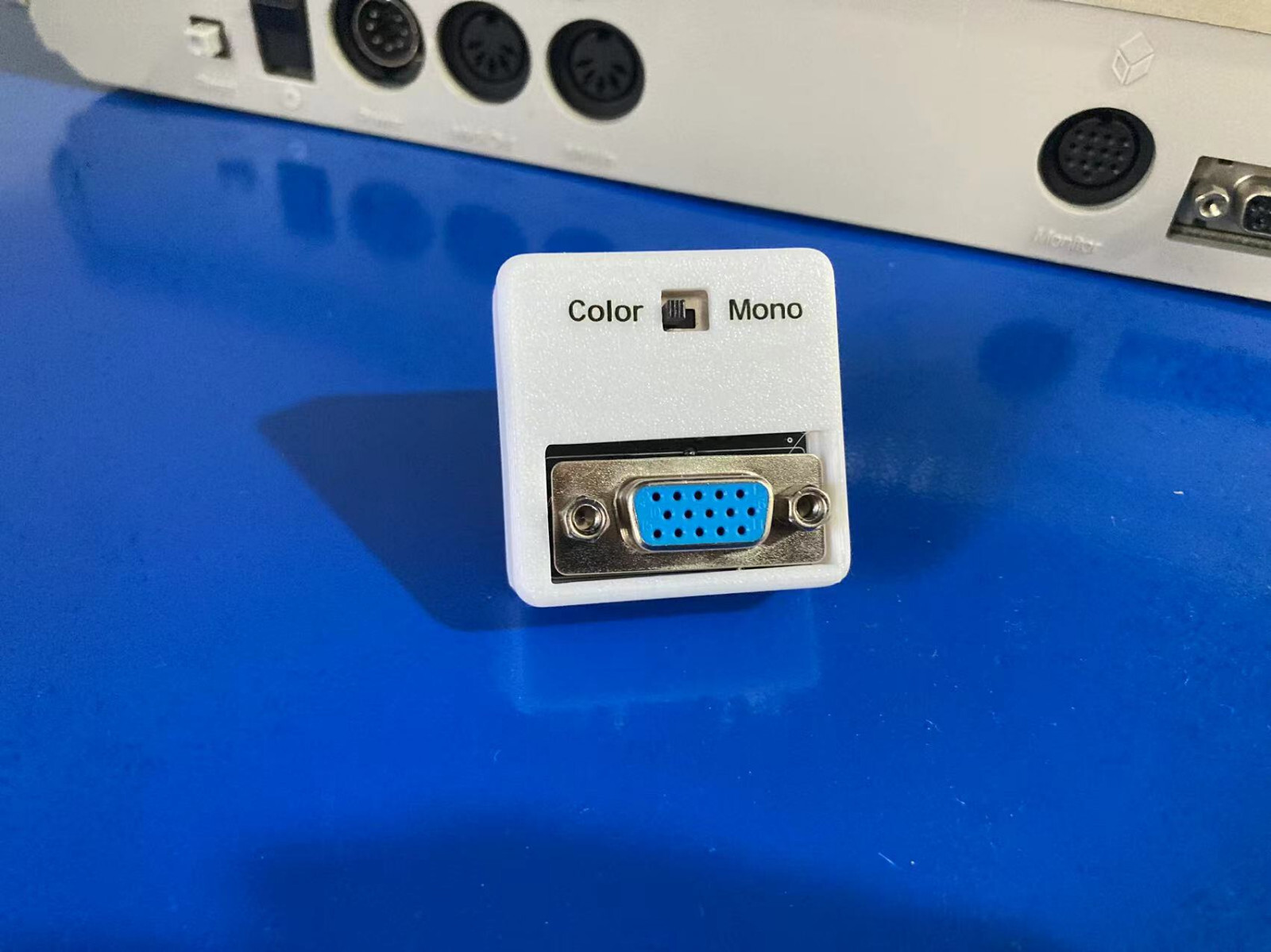 ATARI ST DIN13 TO VGA ADAPTOR LOW-MEDIUM/HIGH SWITCHABLE WITH AUDIO OUT