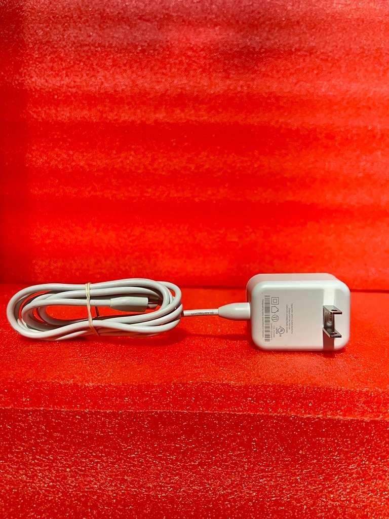 Eero C210001 USB-C WiFi Router Power Supply  27W for Eero 6,  Pro, 6E