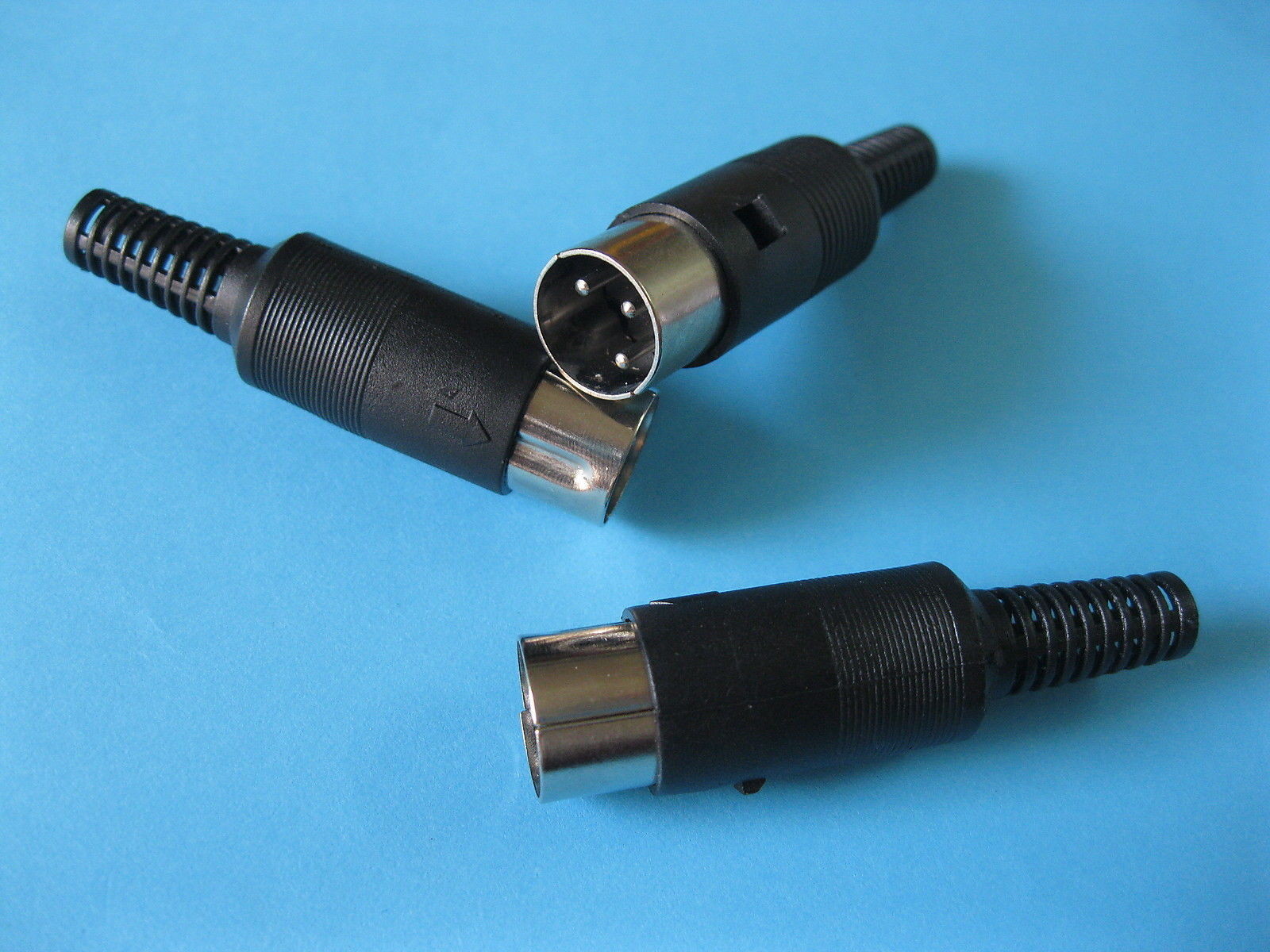 100 pcs Standard DIN Plug 3 Pin Male Connector with Plastic Handle New