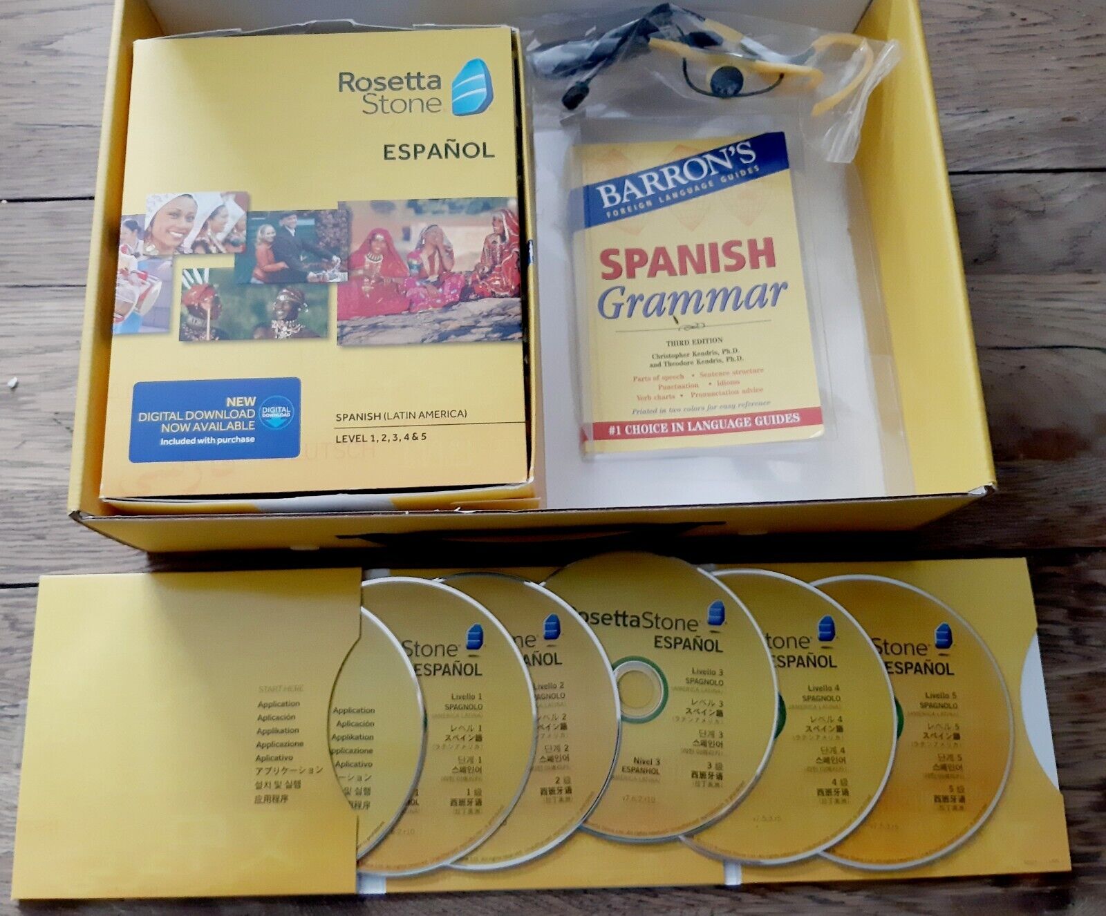 2014 Rosetta Stone Spanish Level 1 Thru 5 Grammar Book & Headset No Digital Card