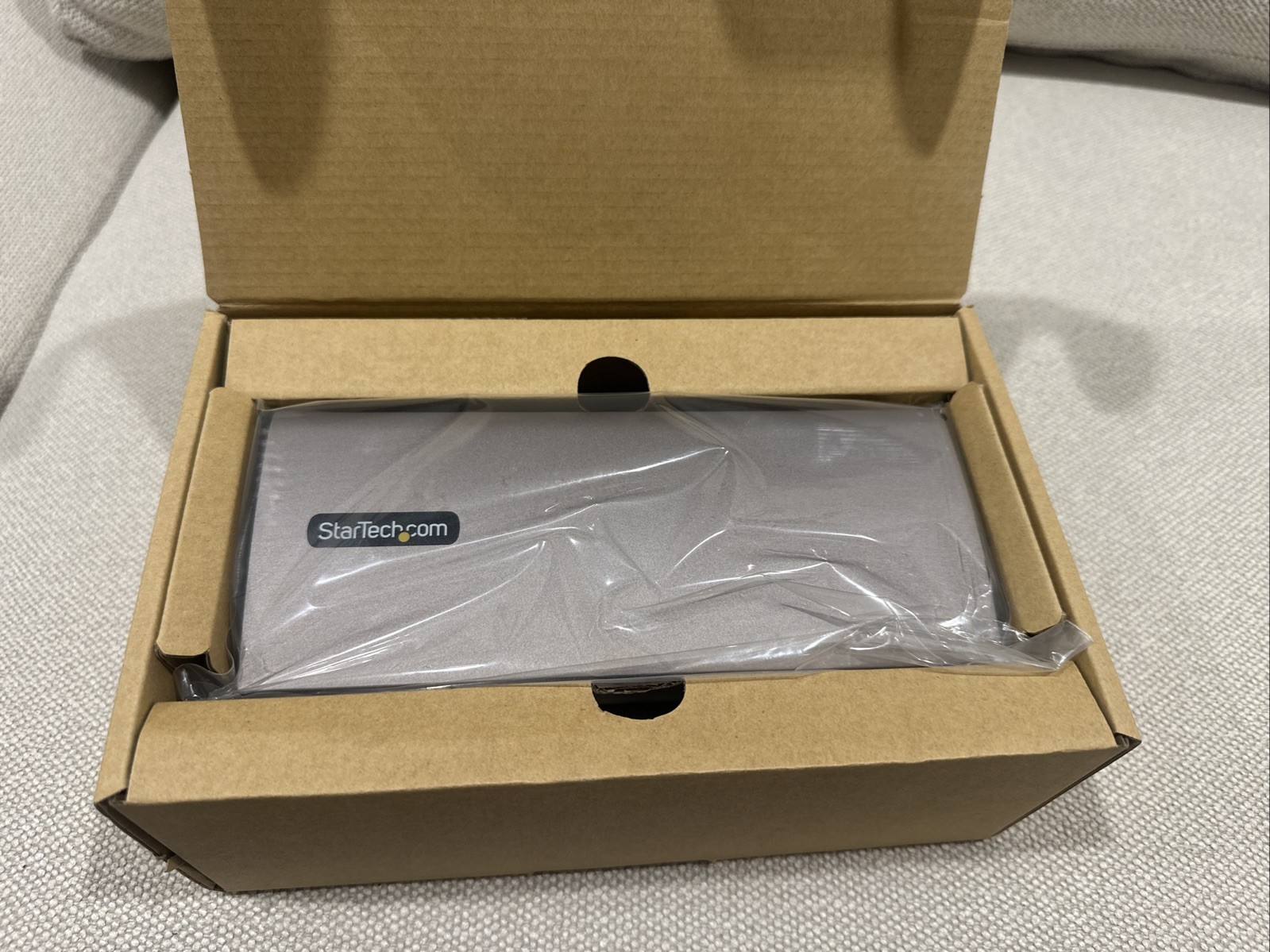 BRAND NEW Startech Thunderbolt 4 Docking Station TB4CDOCK USB 4