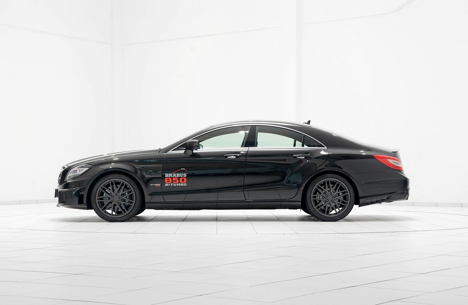 Cars brabus mercedes cls 850 Desk Mat Stitched