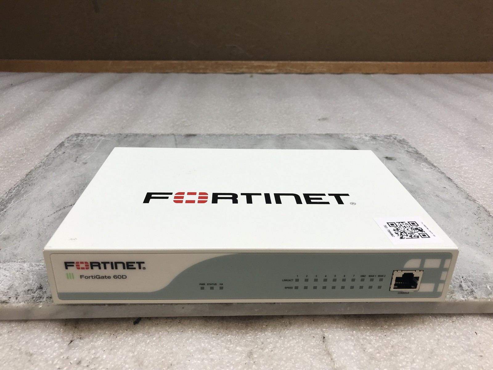 Fortinet FortiGate 60D FG-60D Firewall Security Appliance 12V