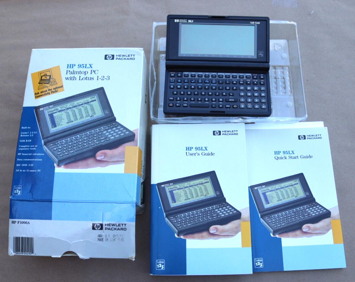 VINTAGE HEWLETT-PACKARD HP 95LX PALMTOP PC W/ LOTUS 1-2-3 & GUIDES BOOKS BOX