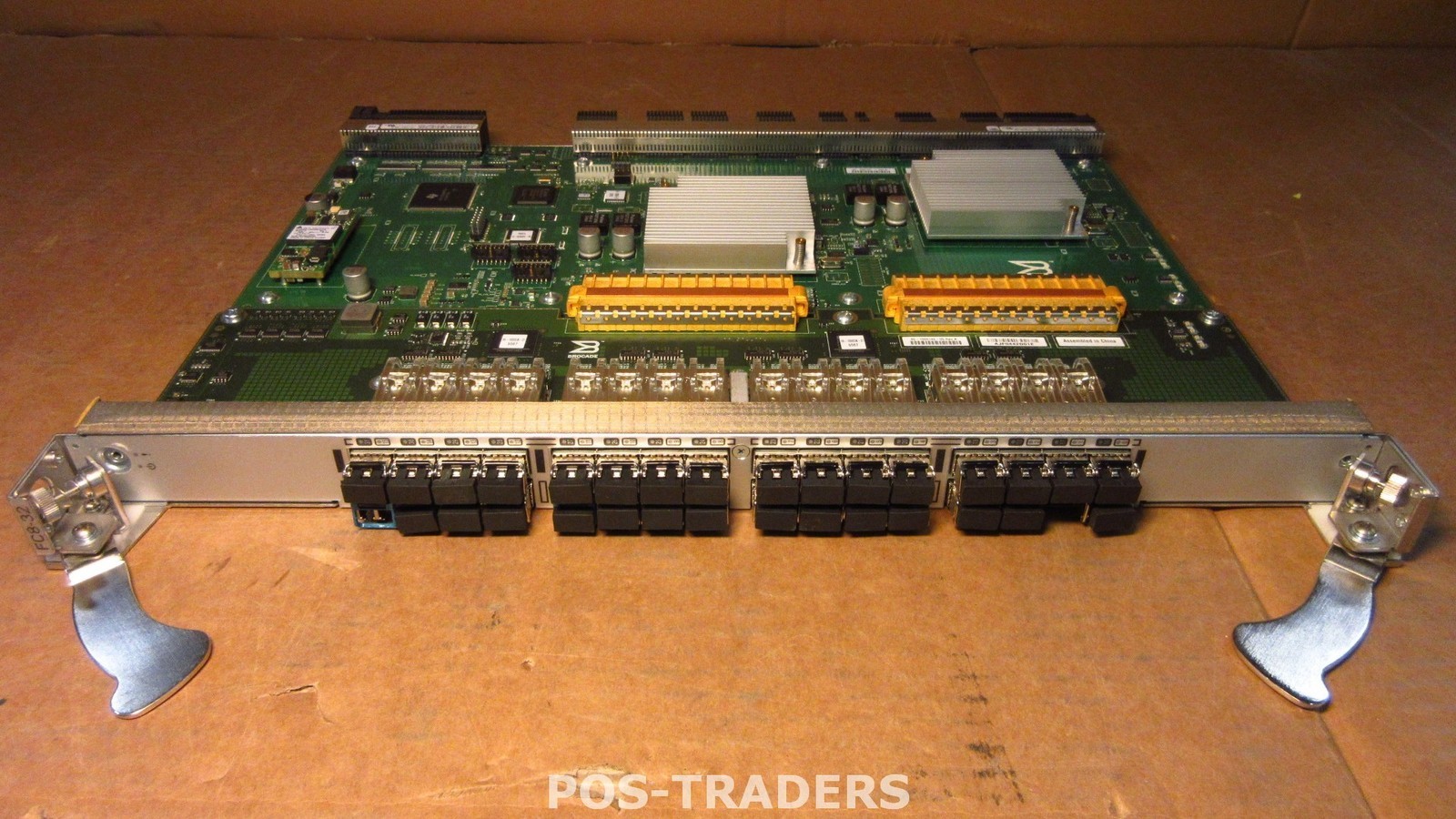 Brocade FC8-32 32 Port 8Gb FC SAN Blade for DCX Director FROM BROCADE 48000