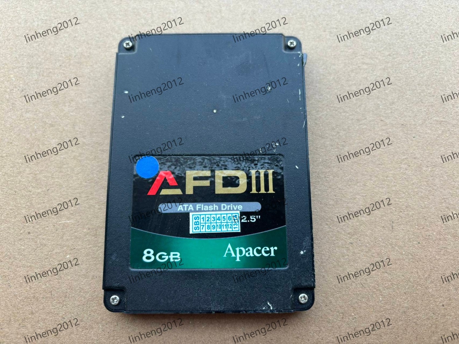 APACER  PATA IDE  SSD 8GB ATA FLASH DRIVE