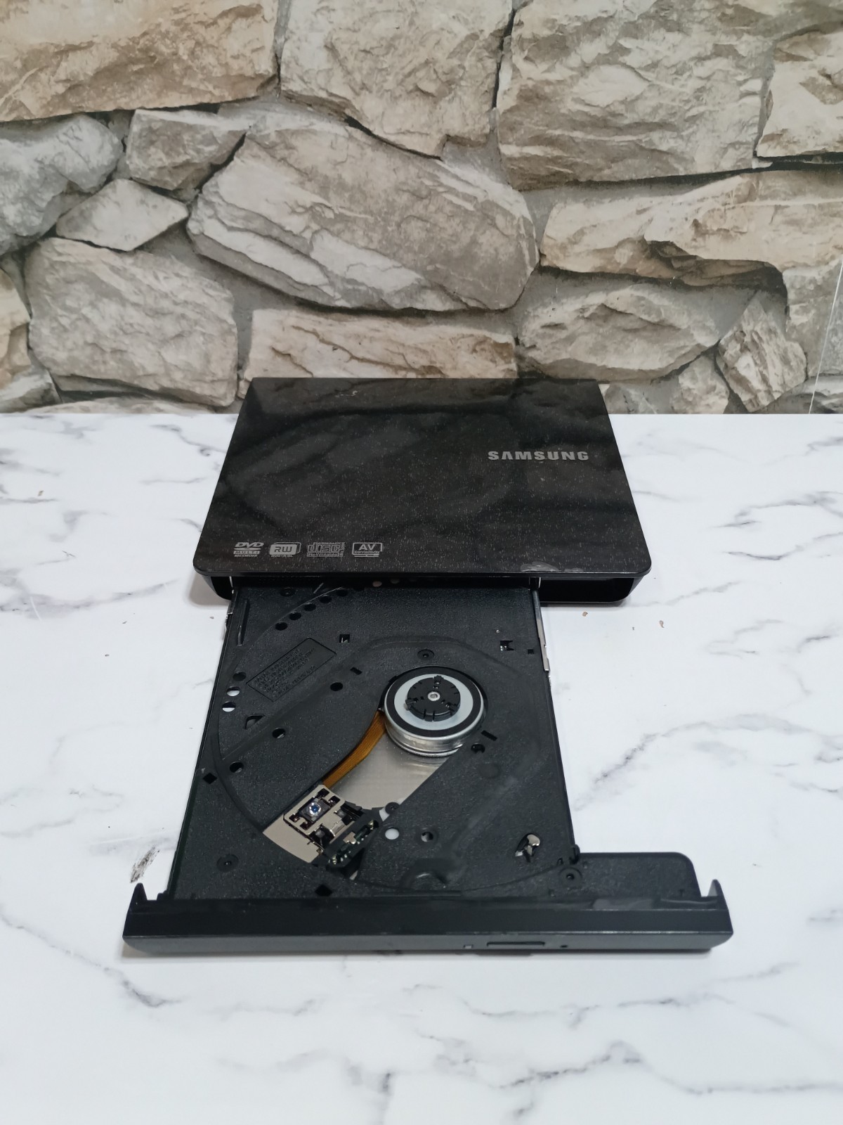 Samsung Portable DVD Writer Model SE-208
