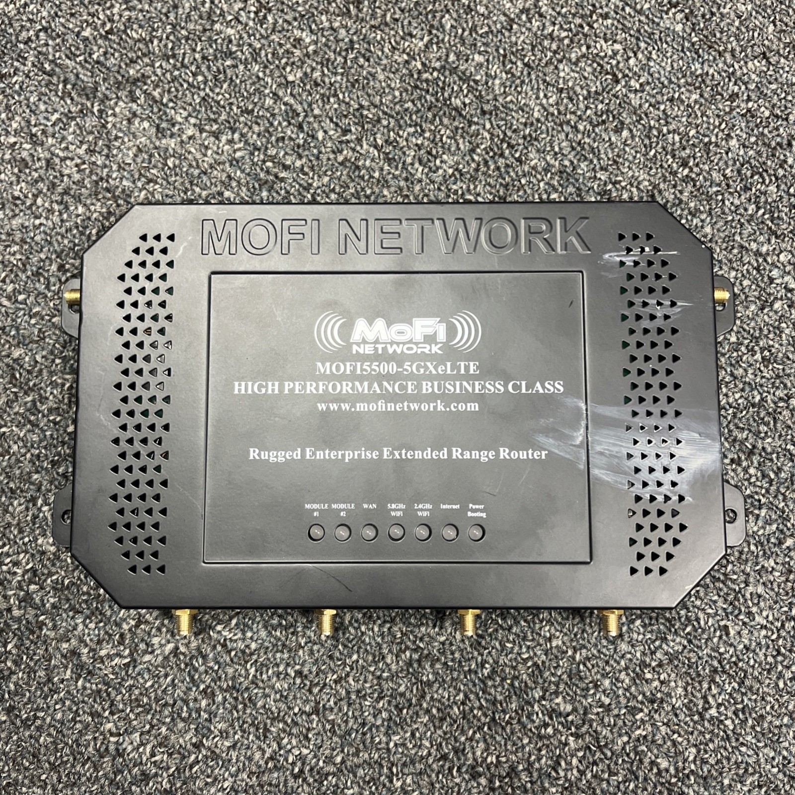 MoFi5500-5GXeLTE-EM7690 CAT20 4G LTE Extended range router