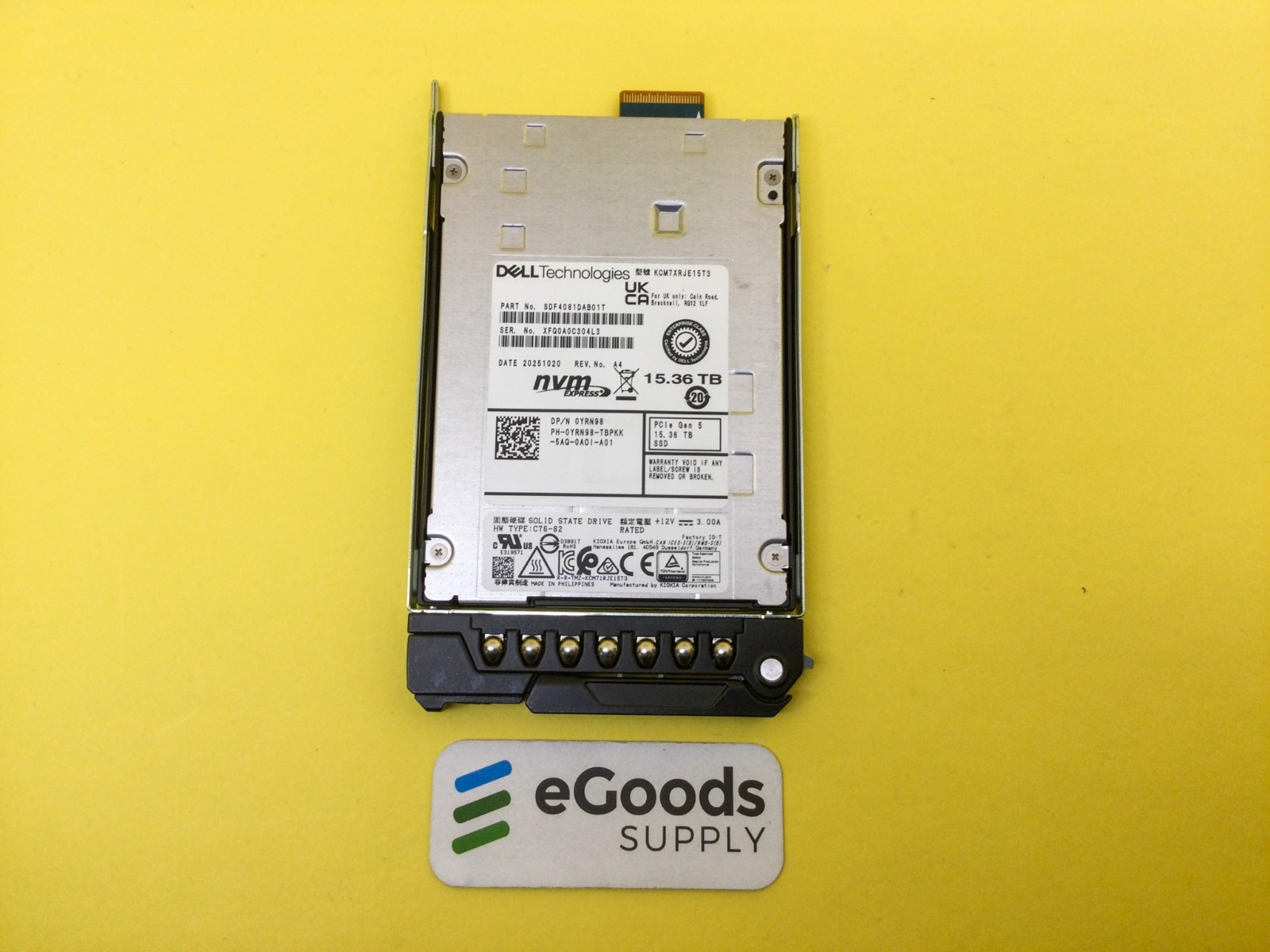 YRN98 Dell KIOXIA CM7-R 15.36TB PCIe 5.0 NVMe RI E3.S SSD KCM7XRJE15T3 New