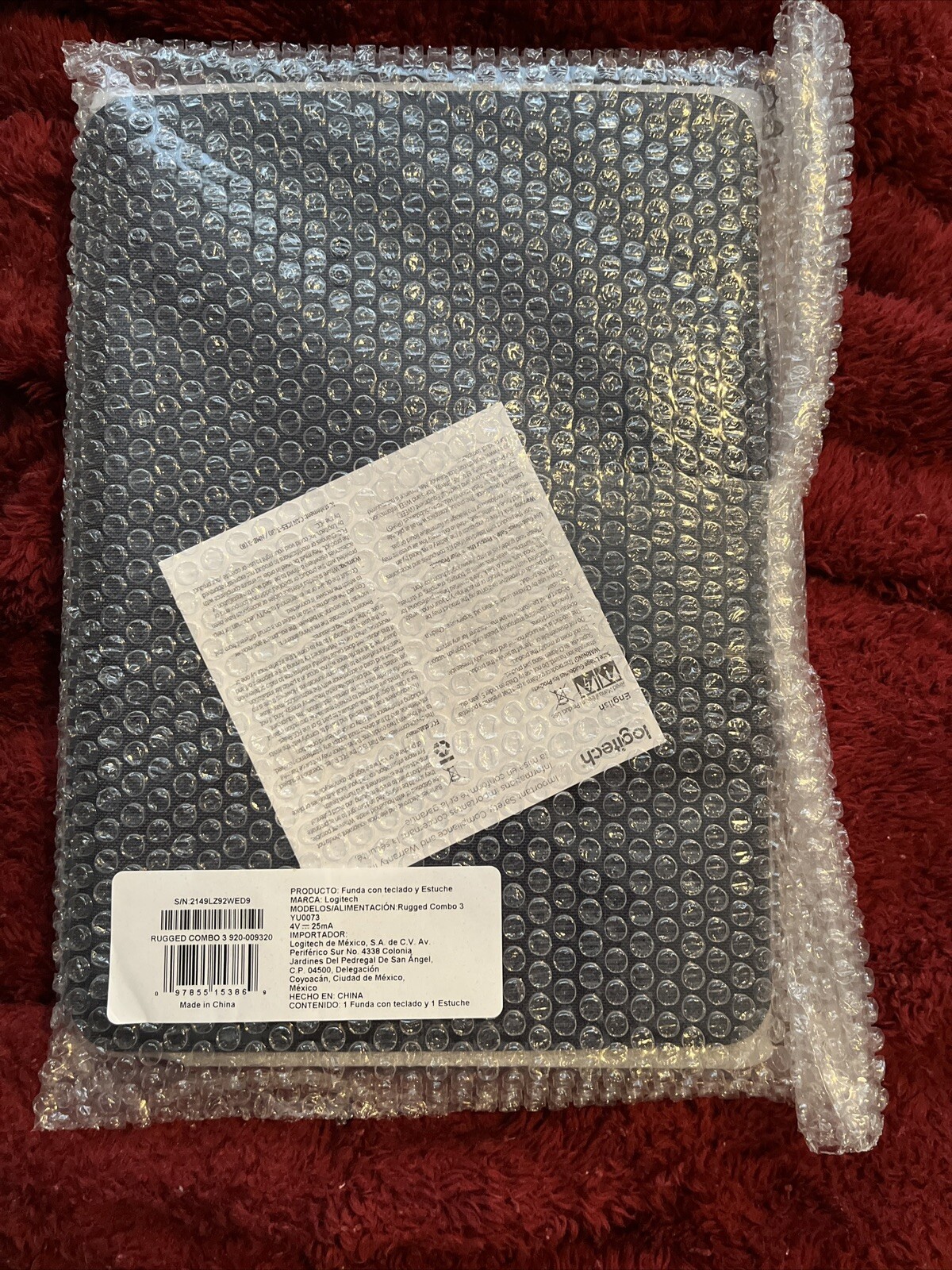 Logitech Rugged Combo 3 iPad keyboard case 7th 8th 9th generation
