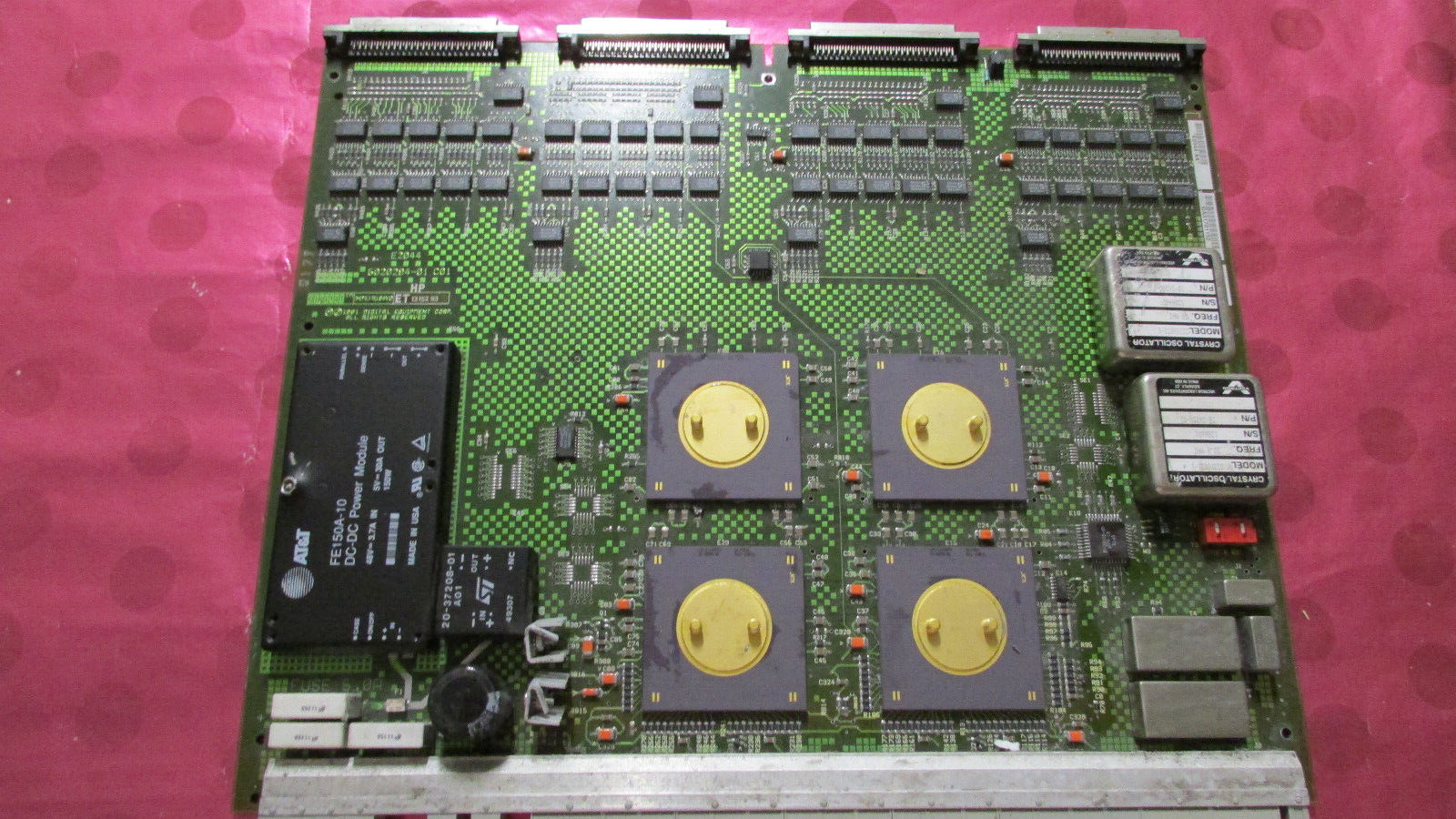 Rare Vintage DEC Digital E2044-AA Gold Alpha CPU/Processor Board VAX GA3170 Lot1