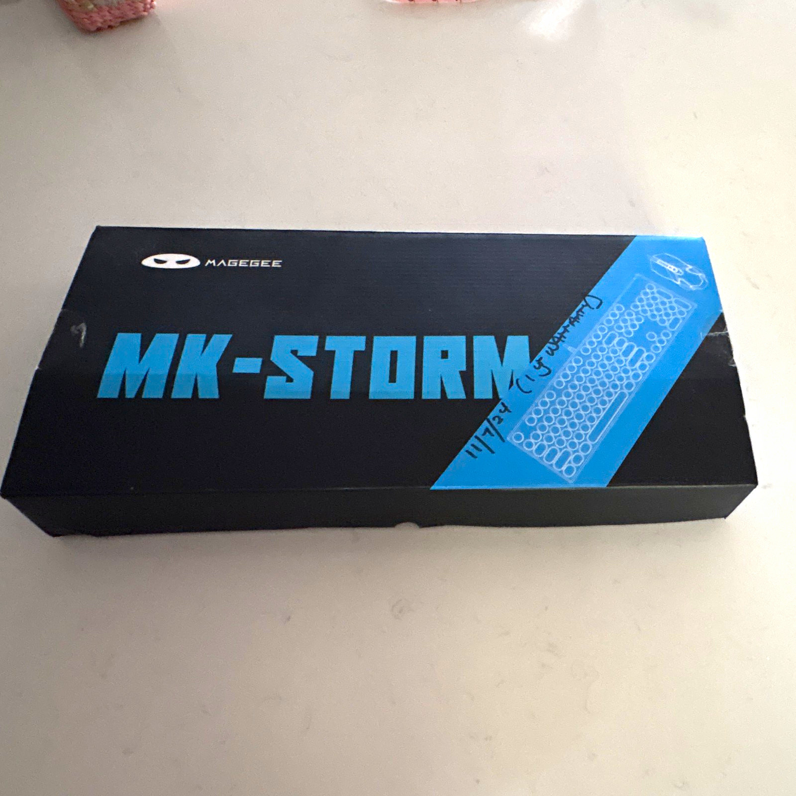 MAGEGEE MK-STORM Wired Illuminated Gaming Keyboard Pink QWERTY English