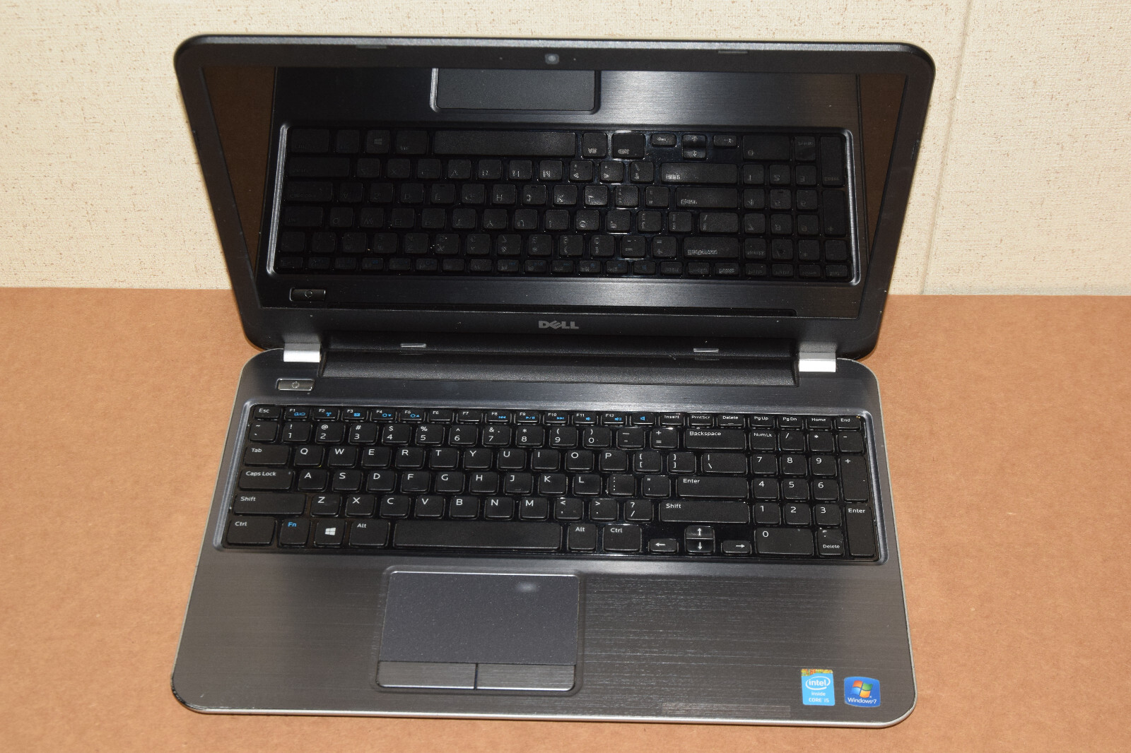 DEAD JUNK Dell Inspiron 15R-5537 15.6" Laptop Incomplete AS IS Parts Repair