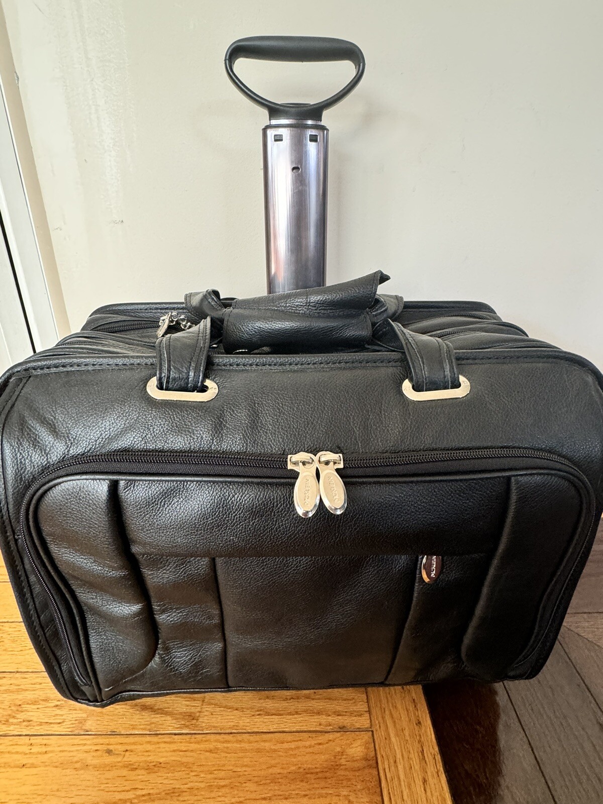 McKlein S Series WEST TOWN PebbleGrain Leather Checkpoint-Friendly Detachable