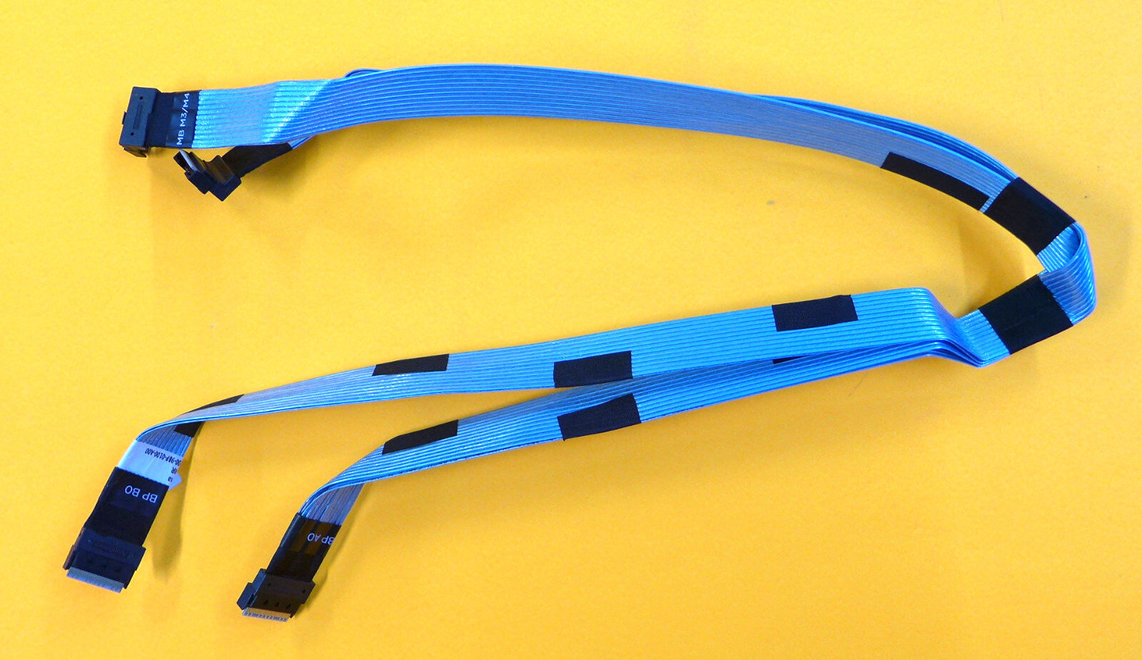 GENUINE Dell EMC PowerEdge R640 NVMe 2.5" x10 6-9 Port BP MB SAS Cable 684MR
