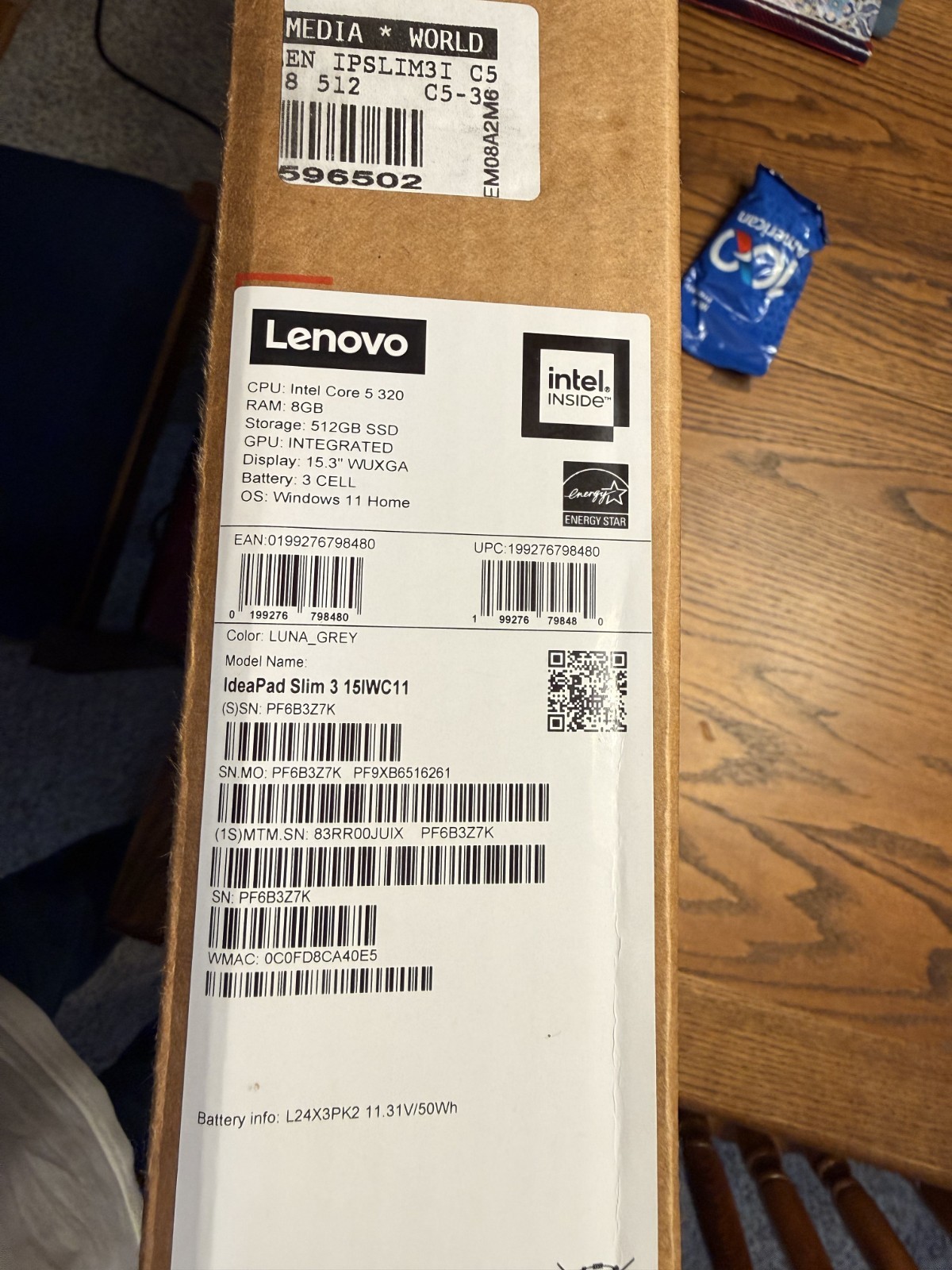 Lenovo IdeaPad Slim 3I, Intel Core 5 320, 8GB Ram, 512GB SSD, Italian Keyboard